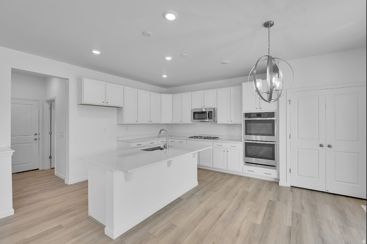 TAYLOR LANDING - Residential