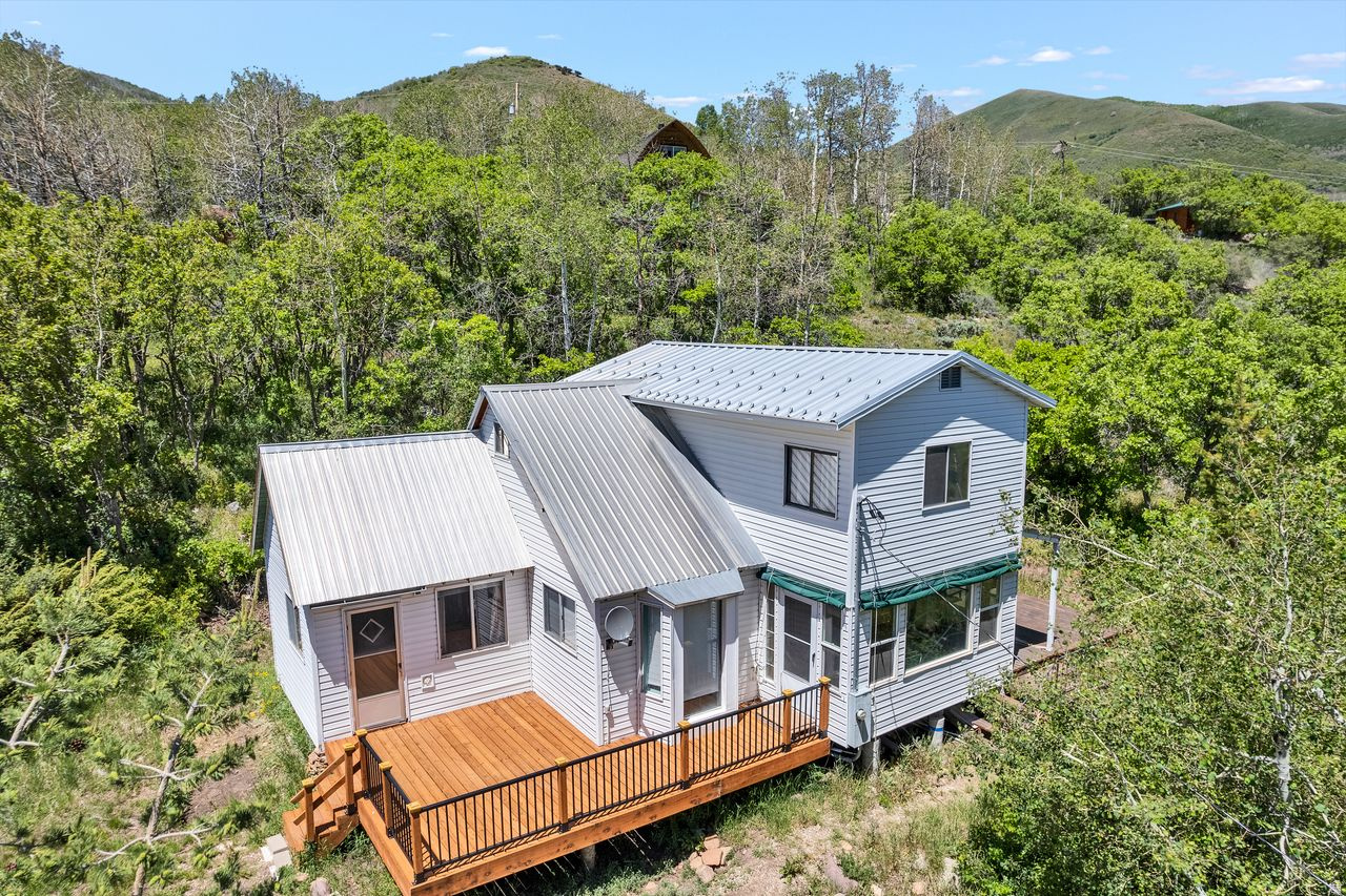 ASPEN ACRES - Residential