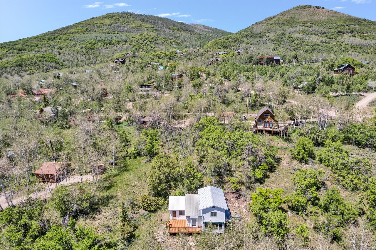 ASPEN ACRES - Residential