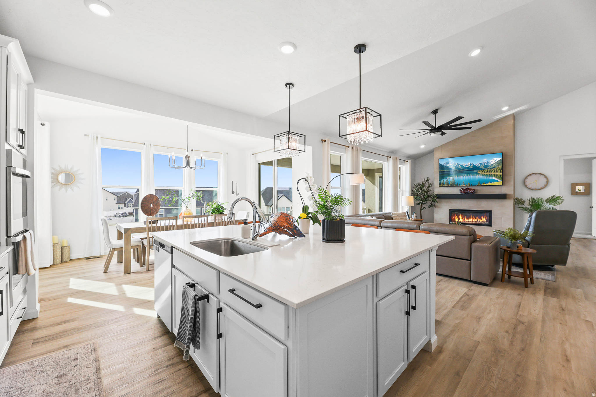 PASTURES AT SADDLEBACK - Residential