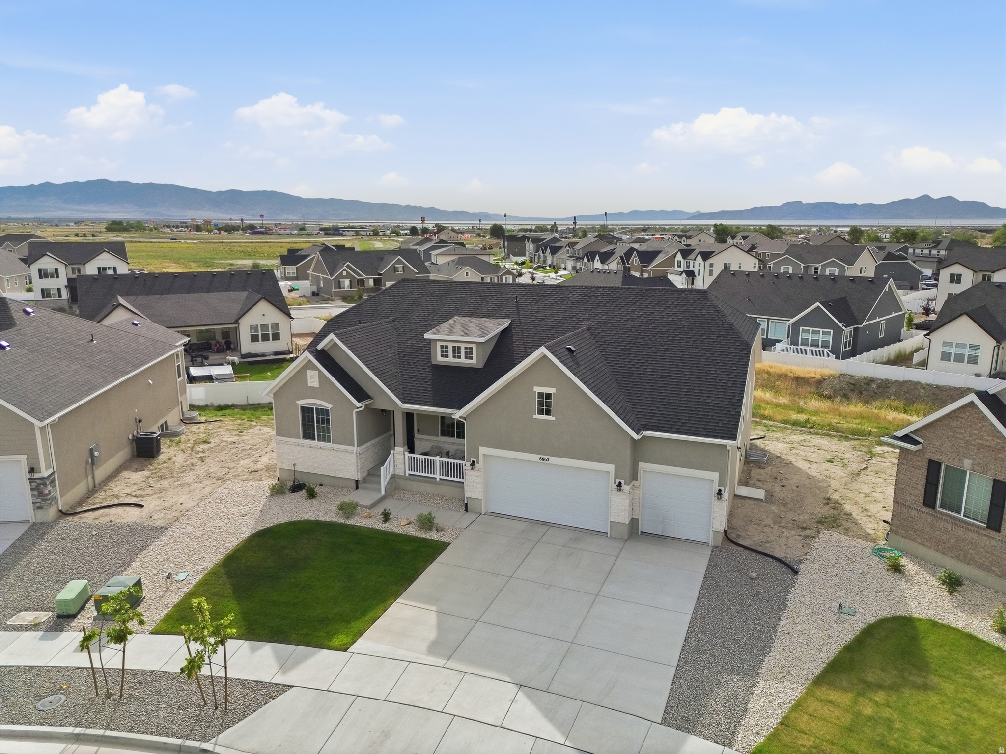PASTURES AT SADDLEBACK - Residential