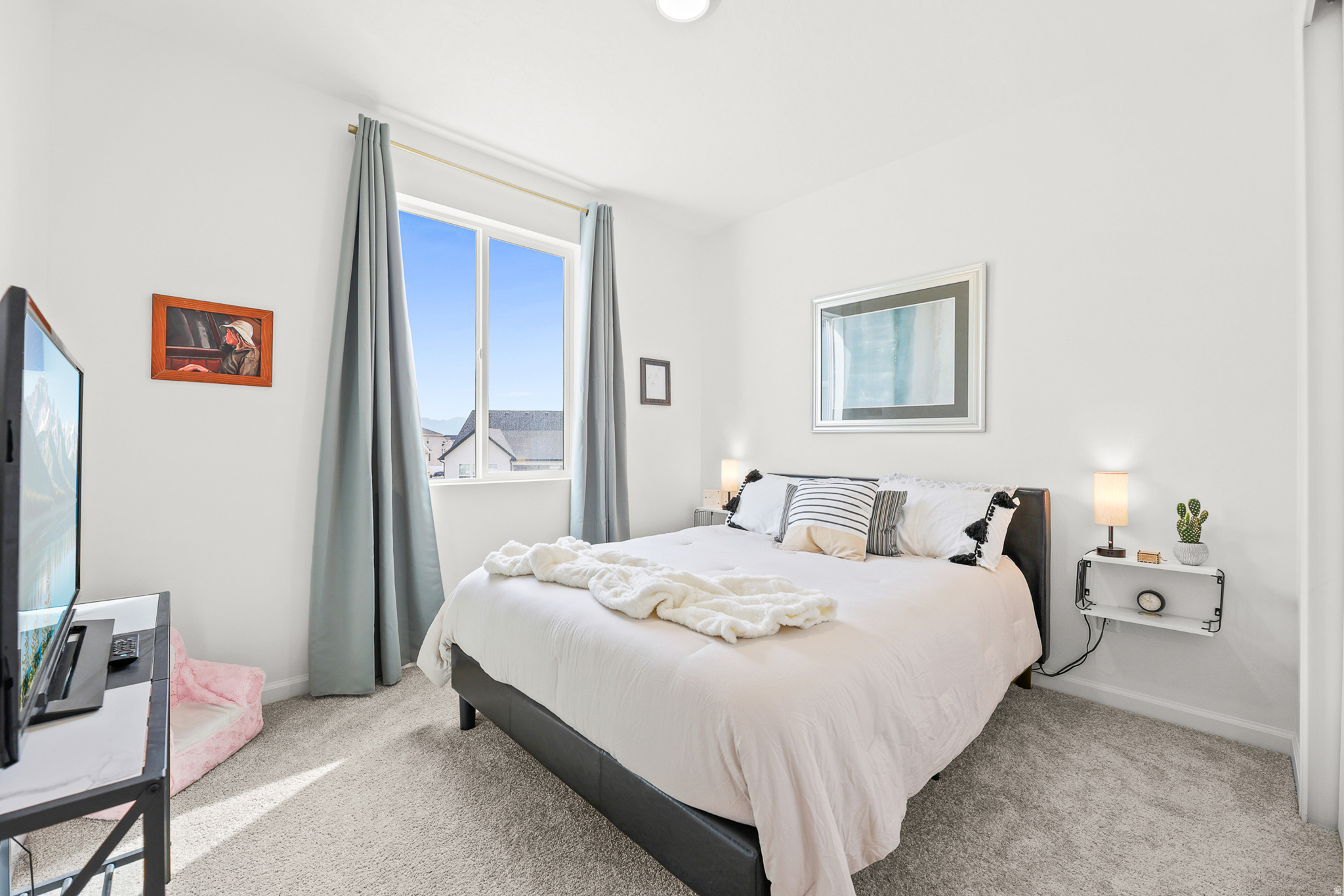 PASTURES AT SADDLEBACK - Residential