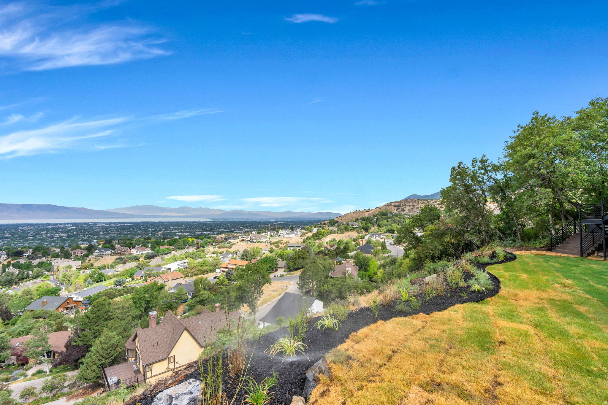SHERWOOD HILLS - Residential