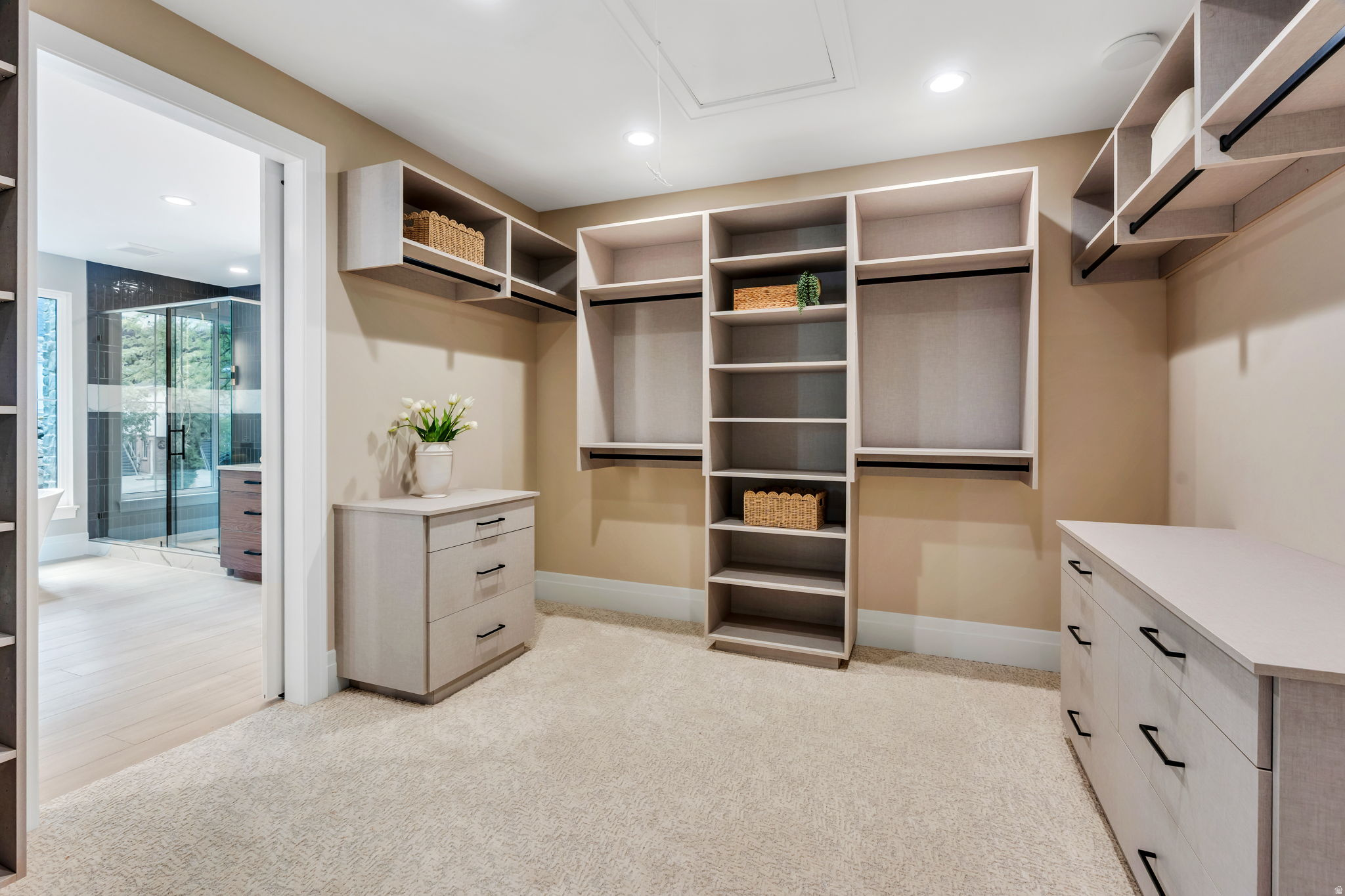 SHERWOOD HILLS - Residential