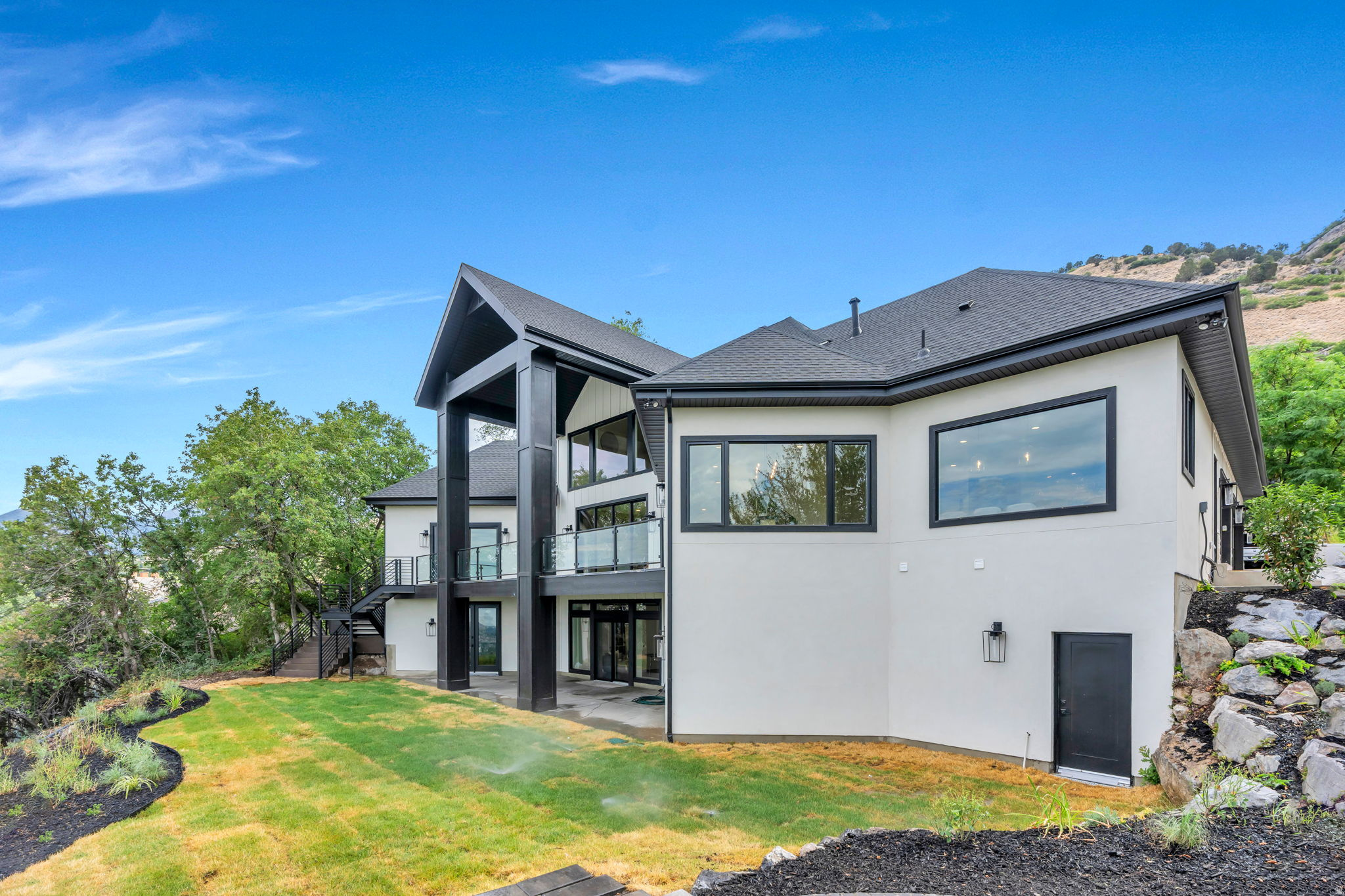 SHERWOOD HILLS - Residential