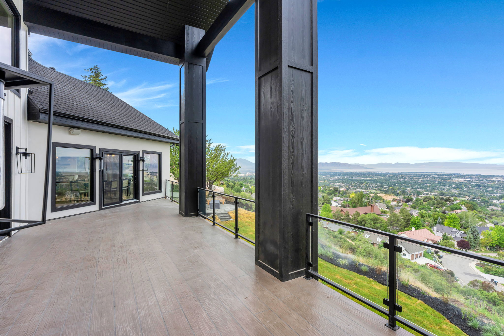 SHERWOOD HILLS - Residential