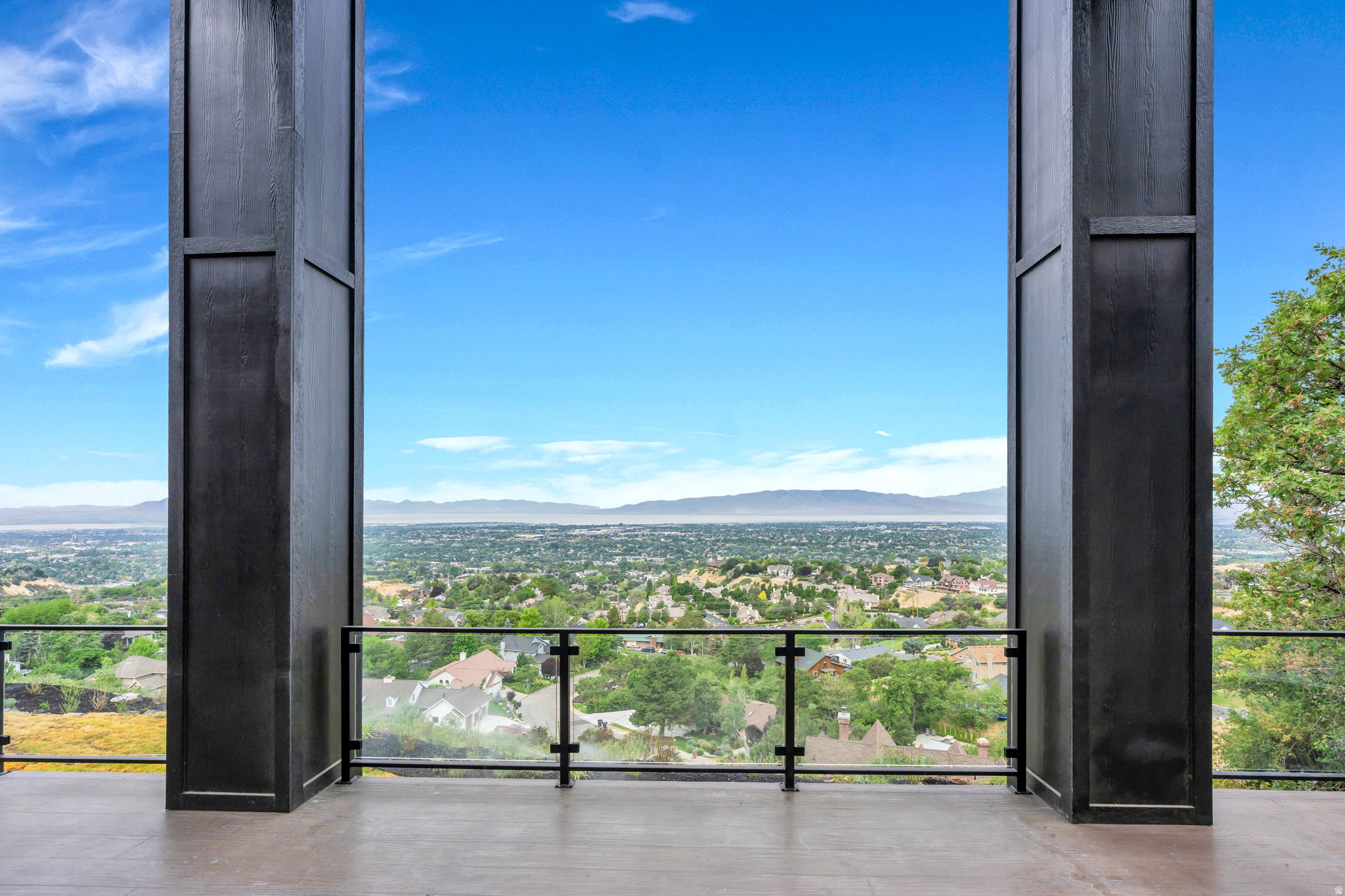 SHERWOOD HILLS - Residential