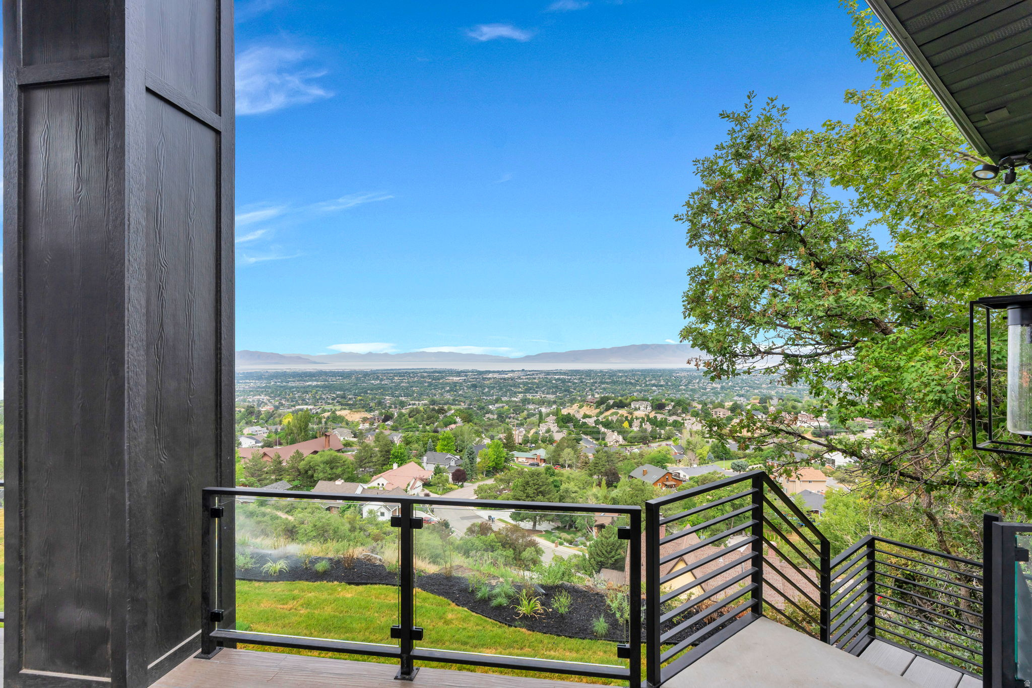 SHERWOOD HILLS - Residential