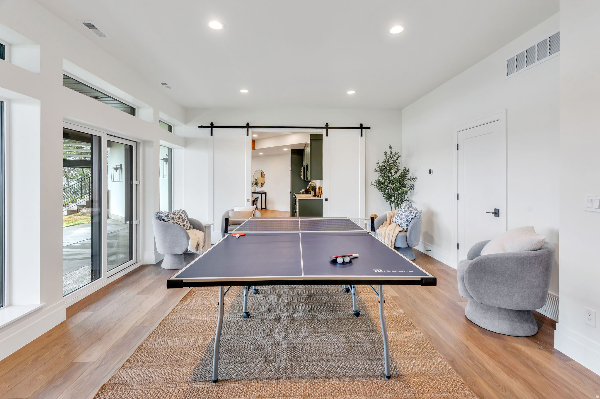 SHERWOOD HILLS - Residential