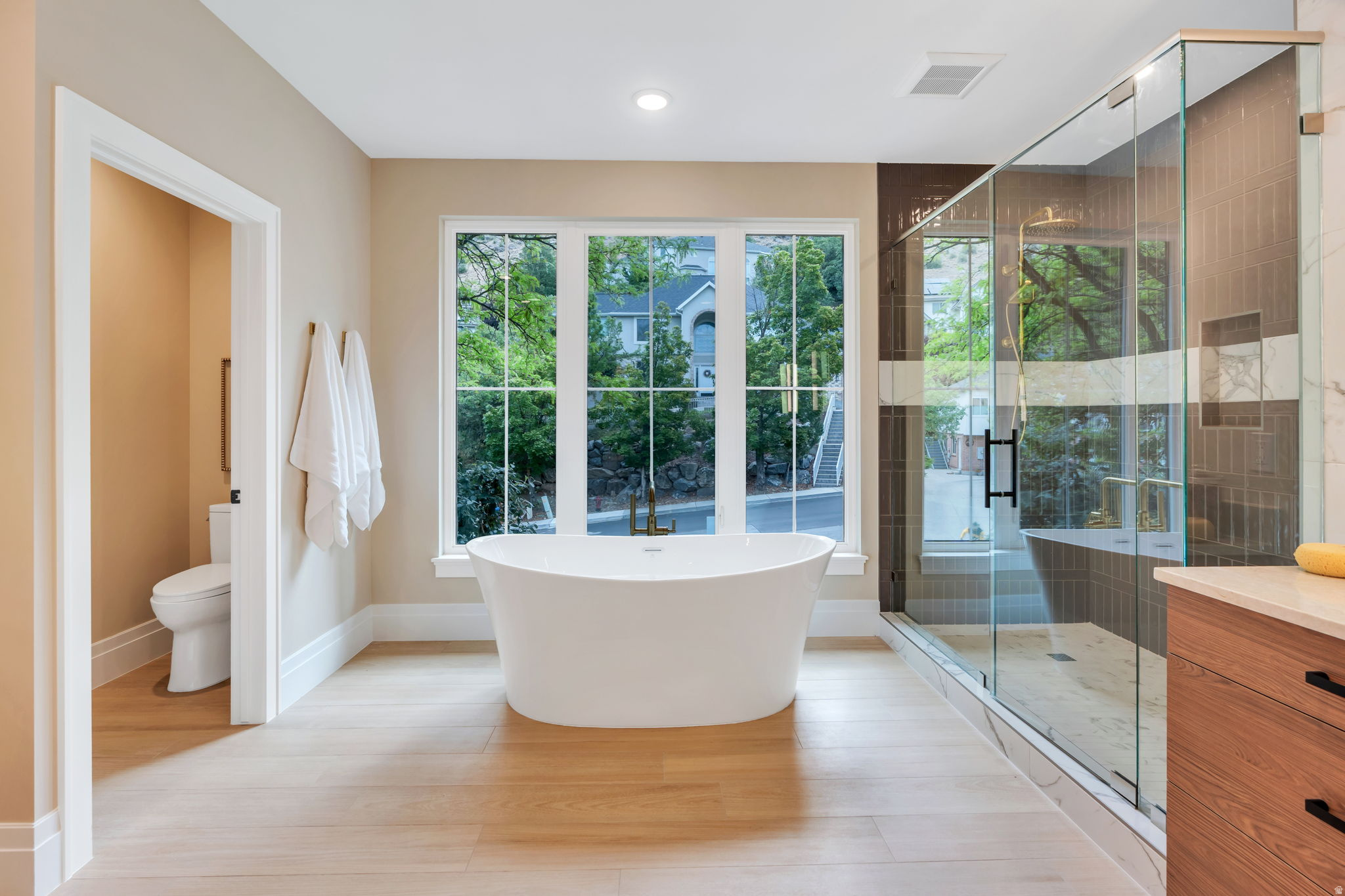 SHERWOOD HILLS - Residential