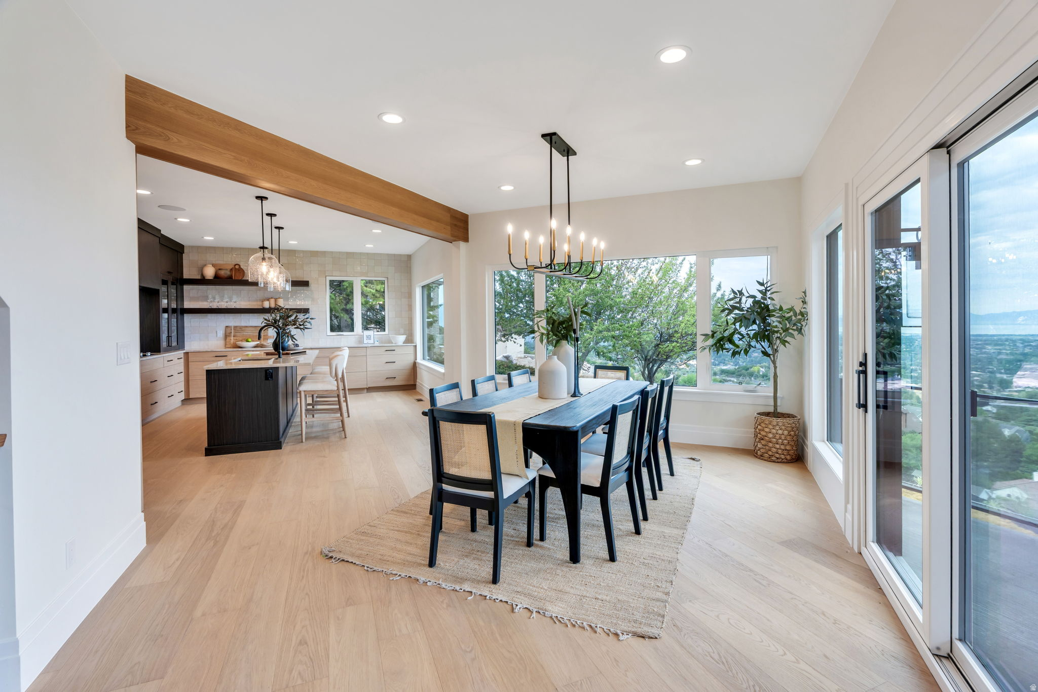 SHERWOOD HILLS - Residential