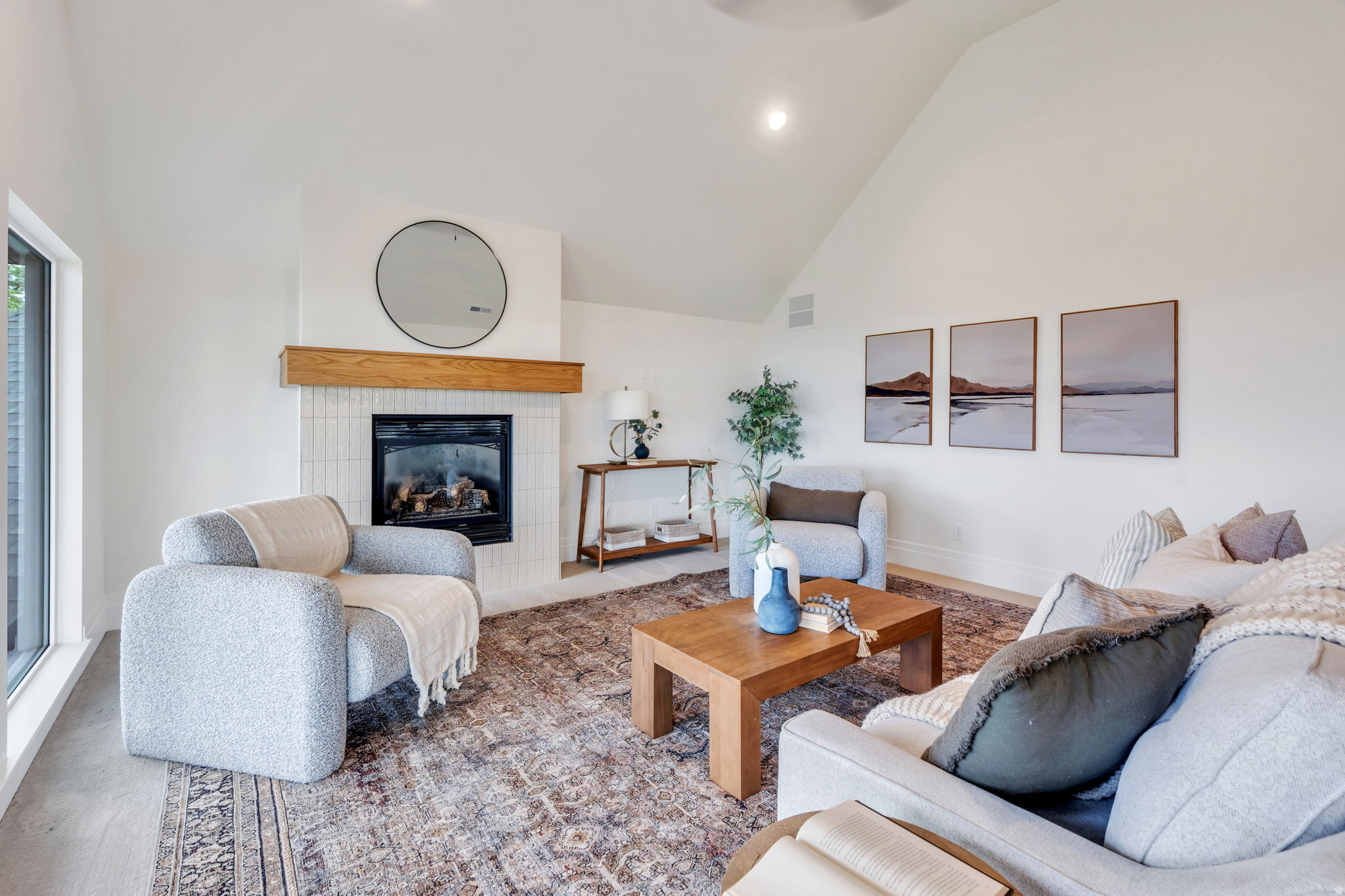 SHERWOOD HILLS - Residential