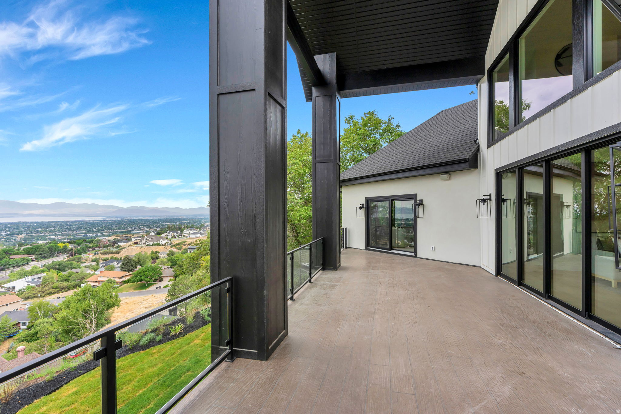 SHERWOOD HILLS - Residential