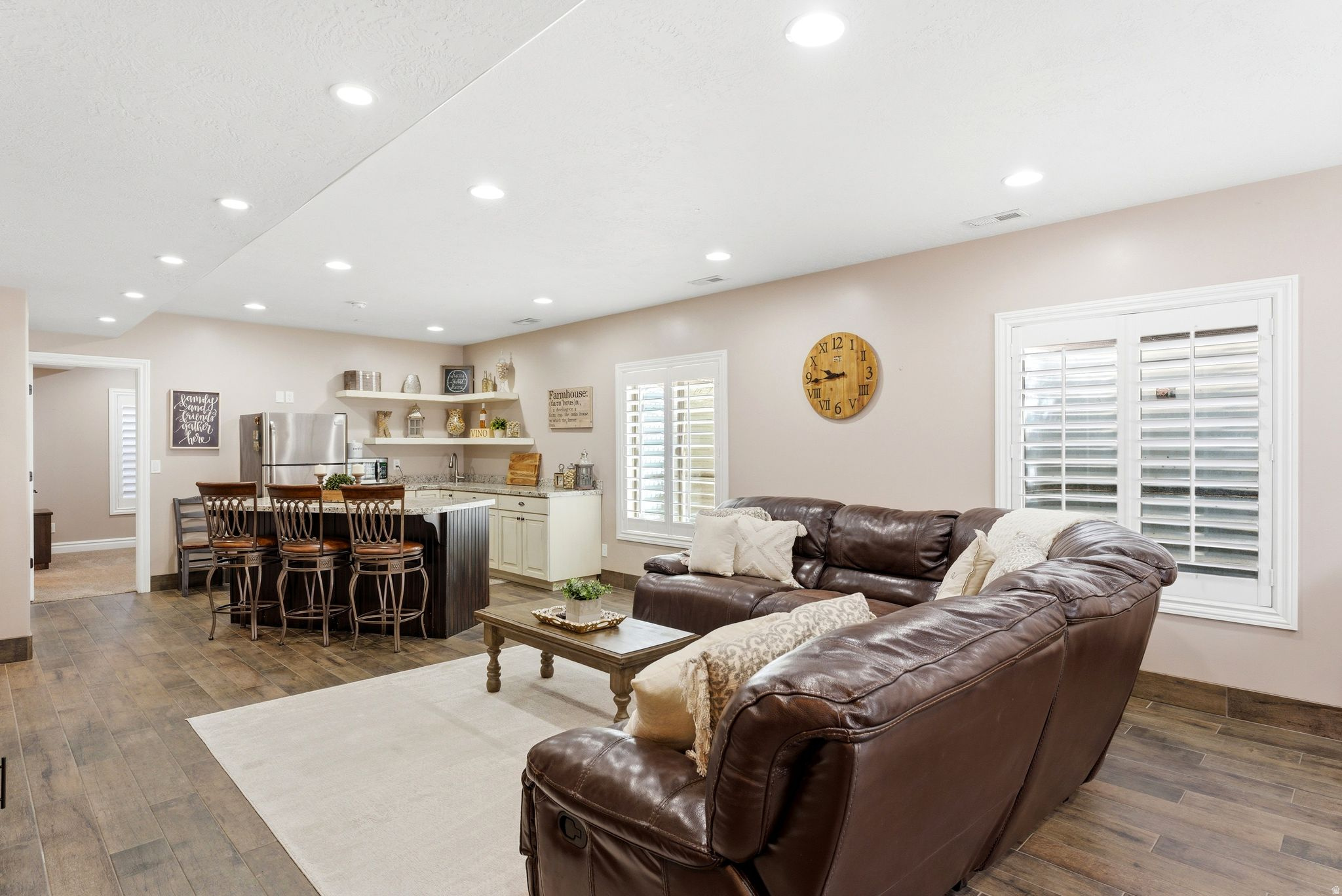 BELLEVUE - Residential