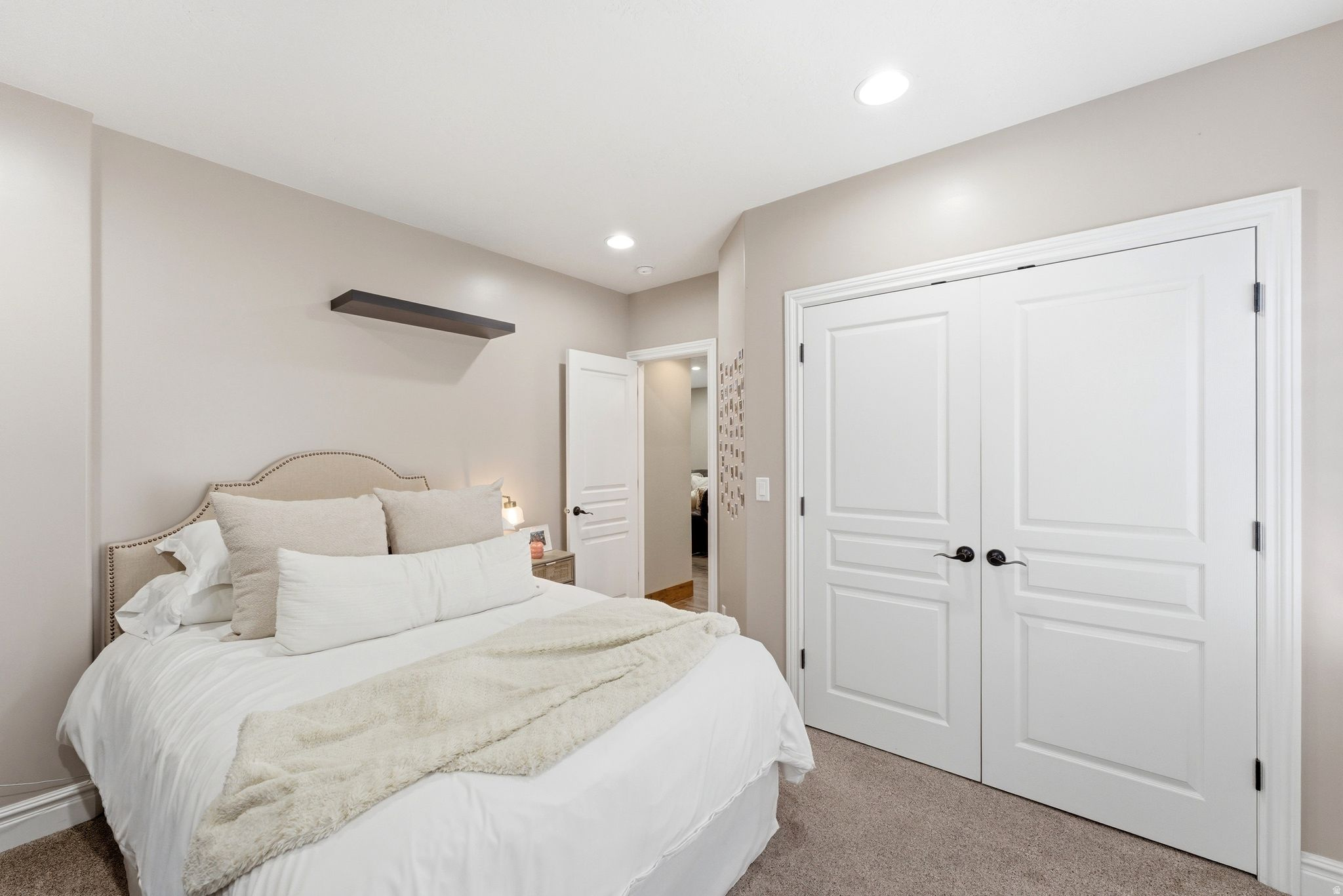 BELLEVUE - Residential