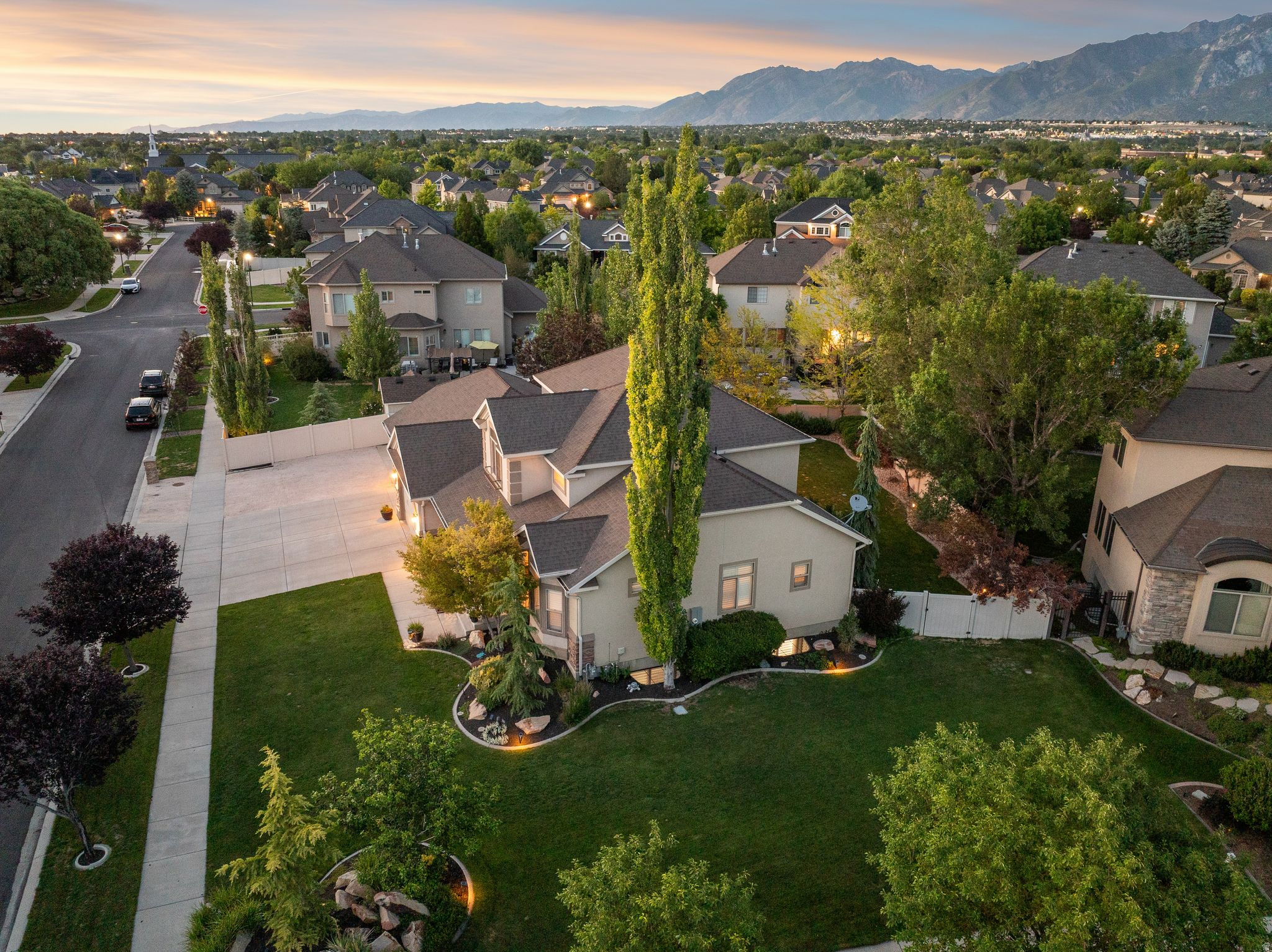BELLEVUE - Residential