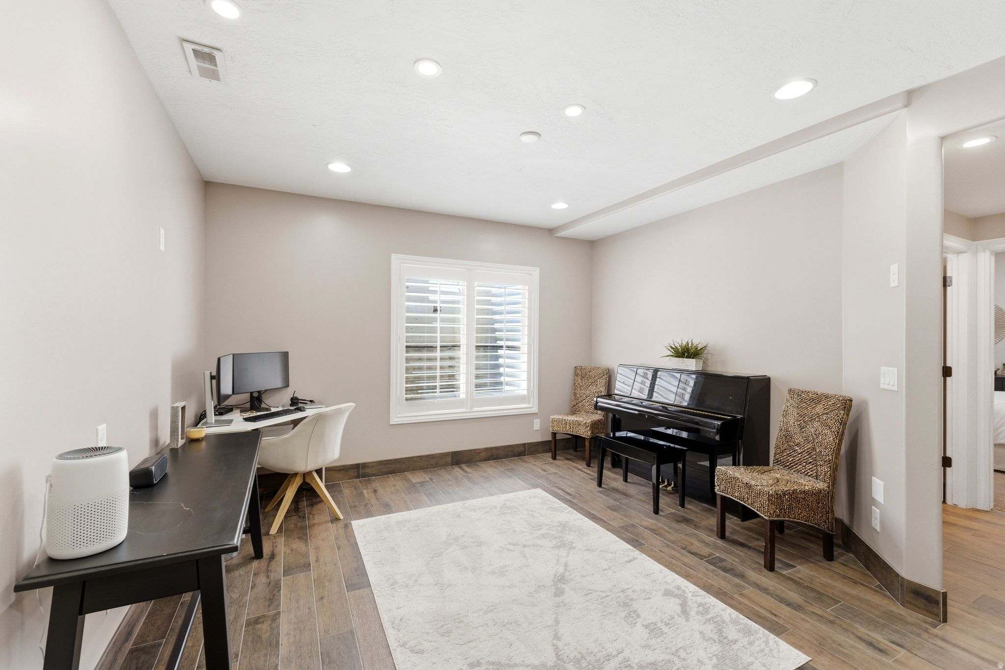 BELLEVUE - Residential