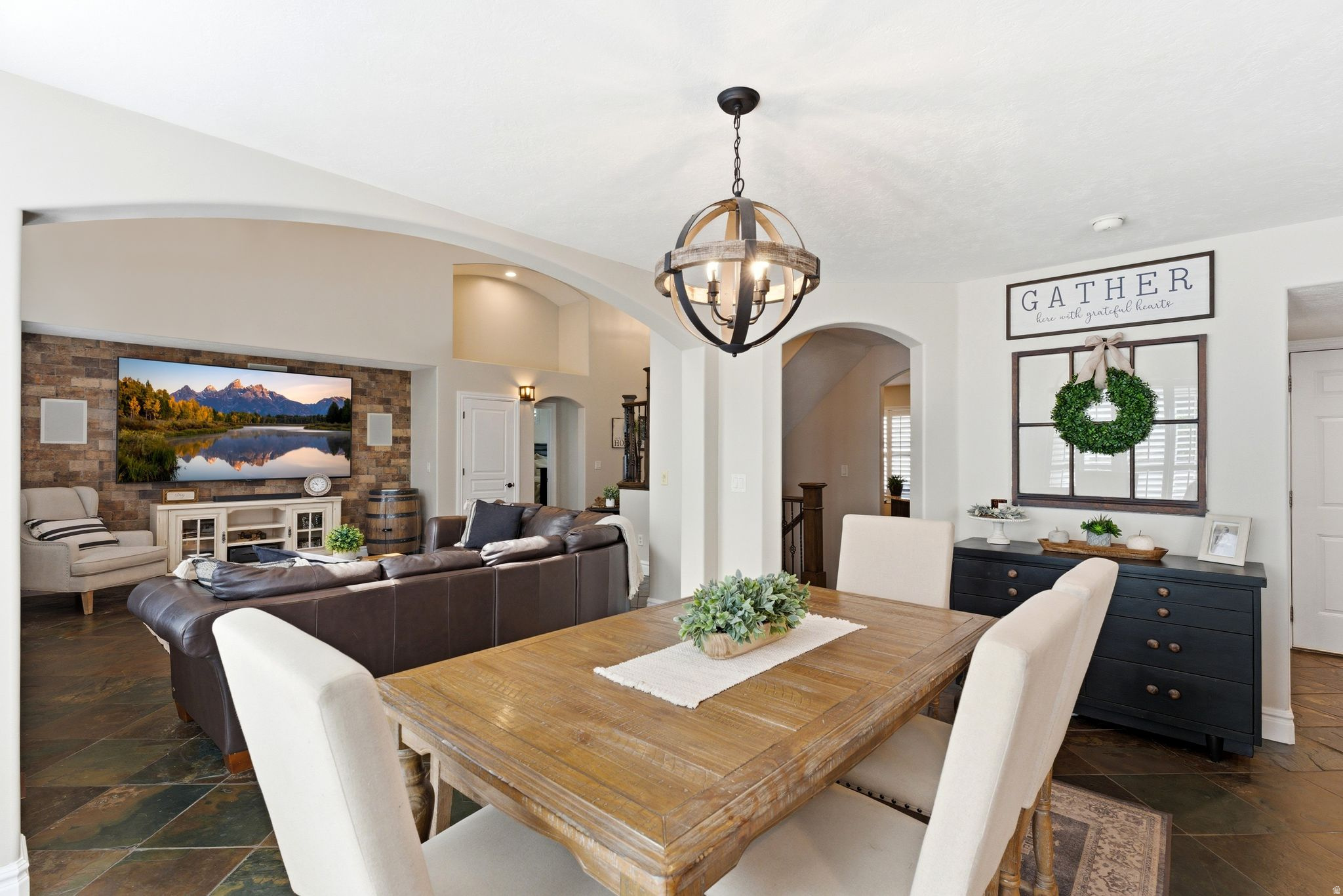 BELLEVUE - Residential