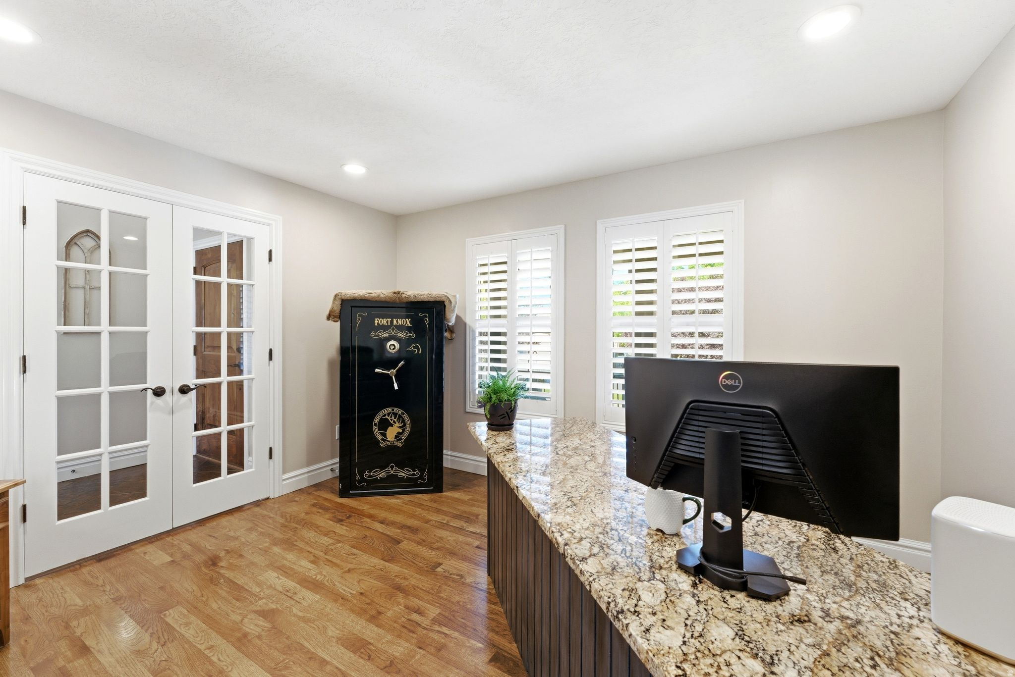 BELLEVUE - Residential