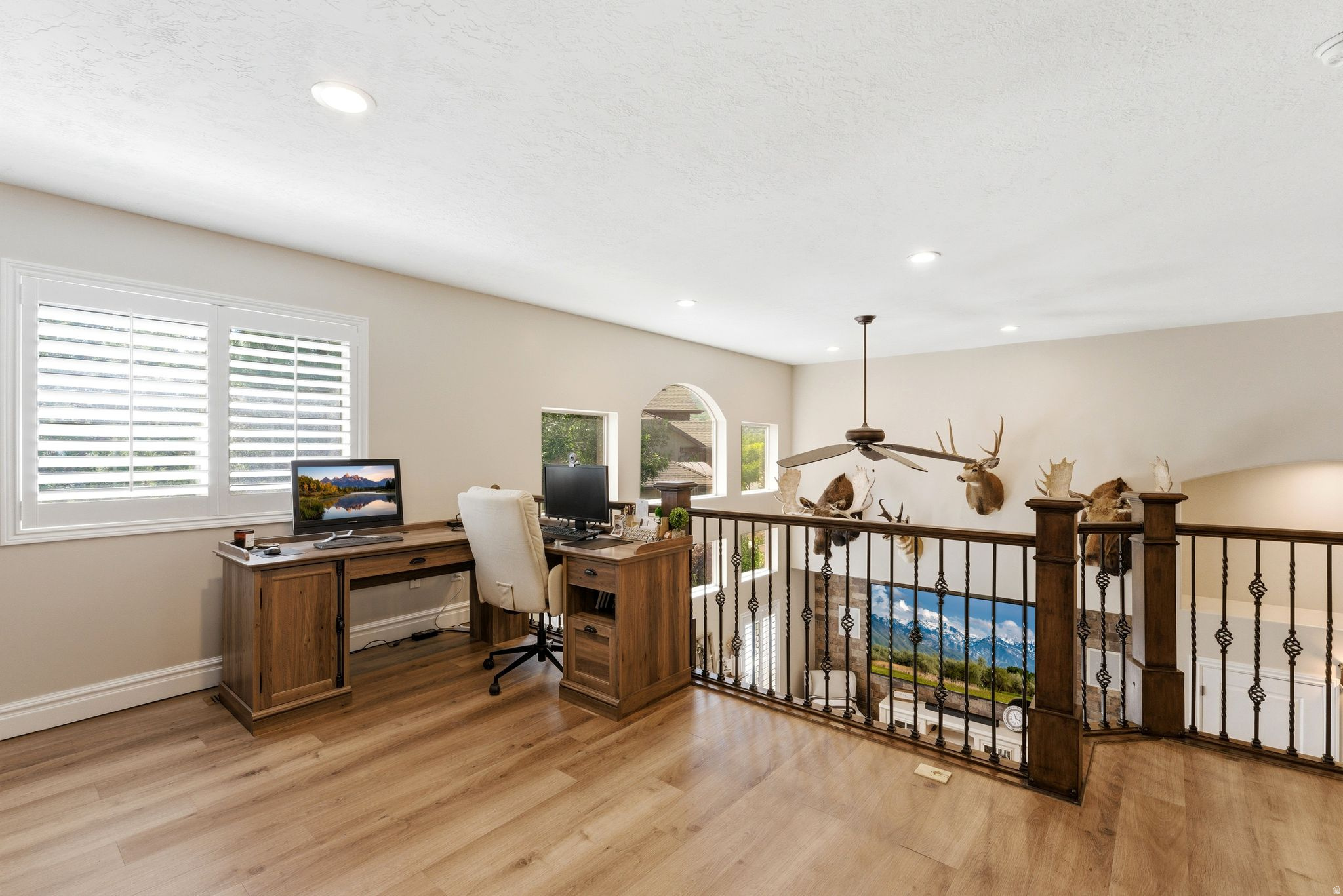 BELLEVUE - Residential