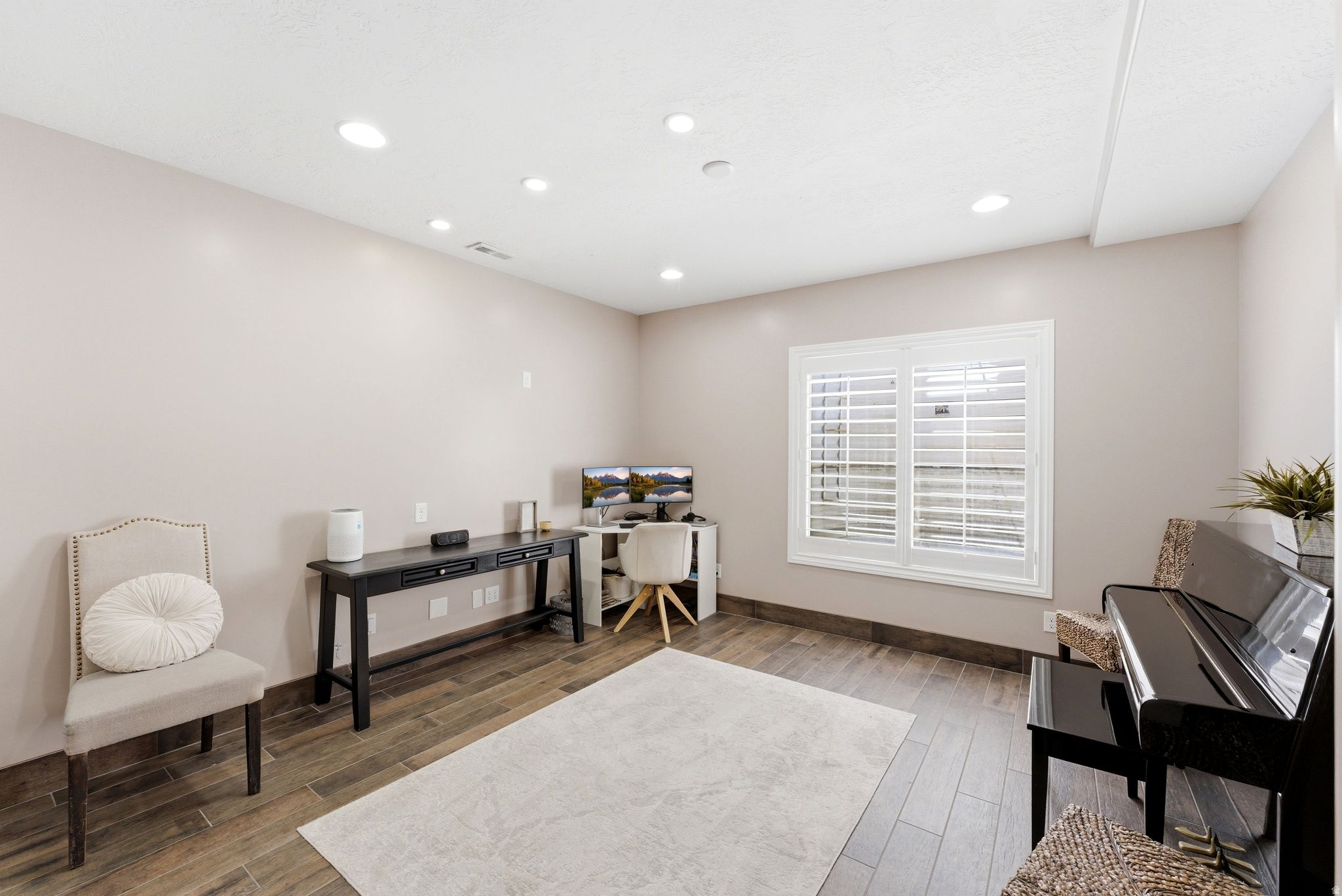 BELLEVUE - Residential