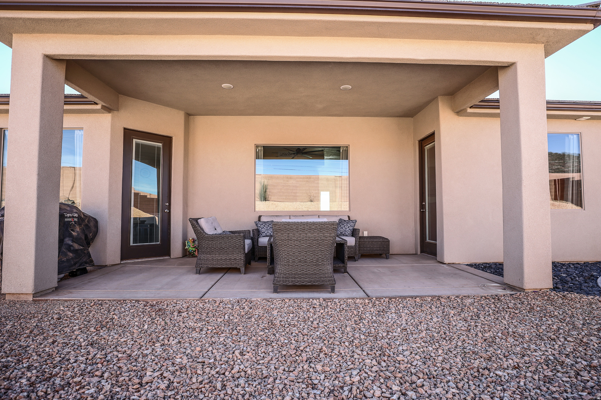 PAINTED SANDS - Residential