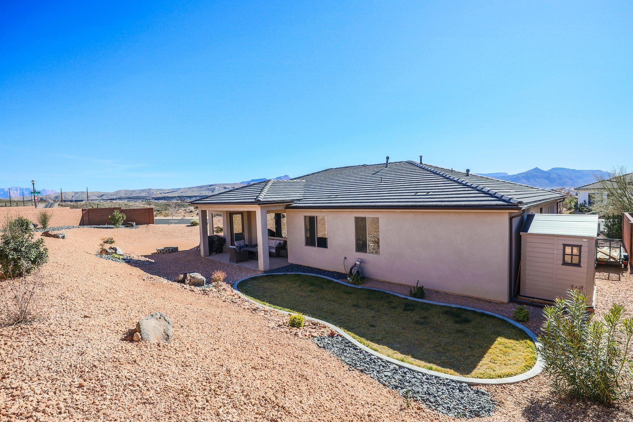PAINTED SANDS - Residential