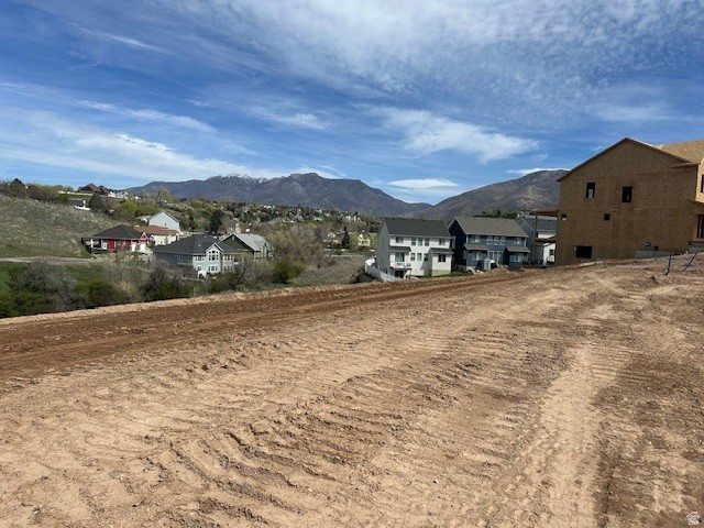 EASTRIDGE PARK - Residential