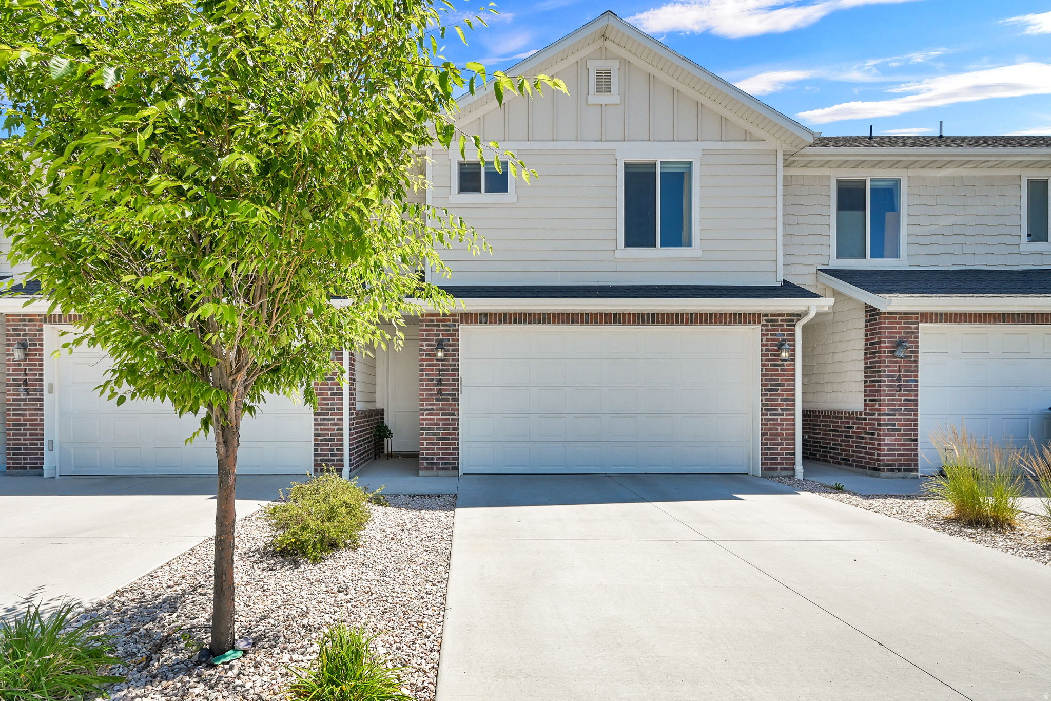 SYCAMORE PLACE - Residential