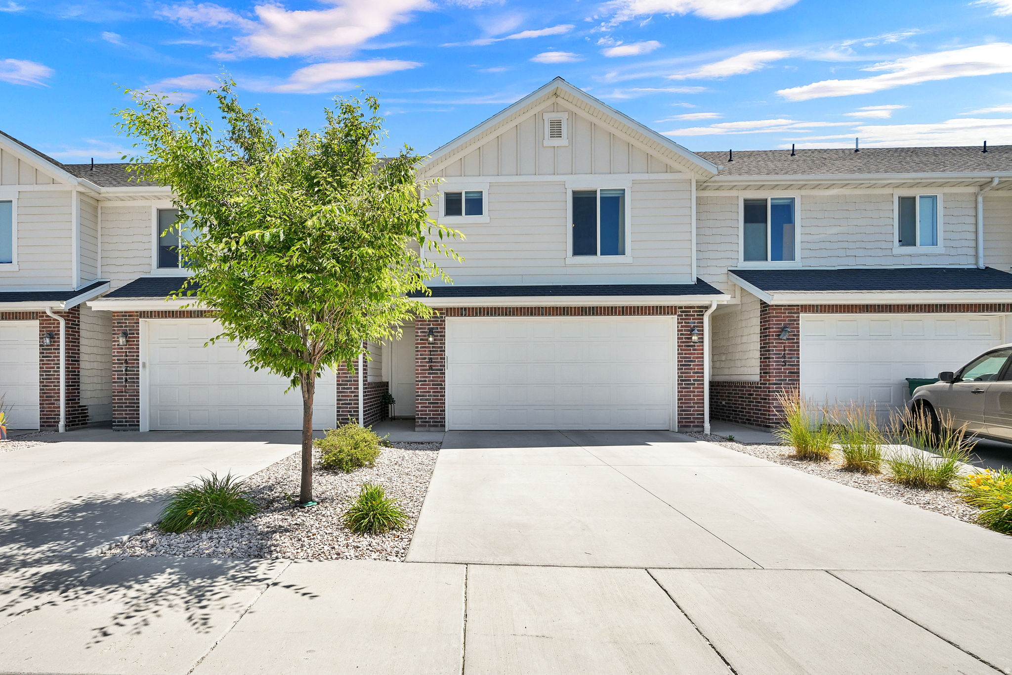SYCAMORE PLACE - Residential