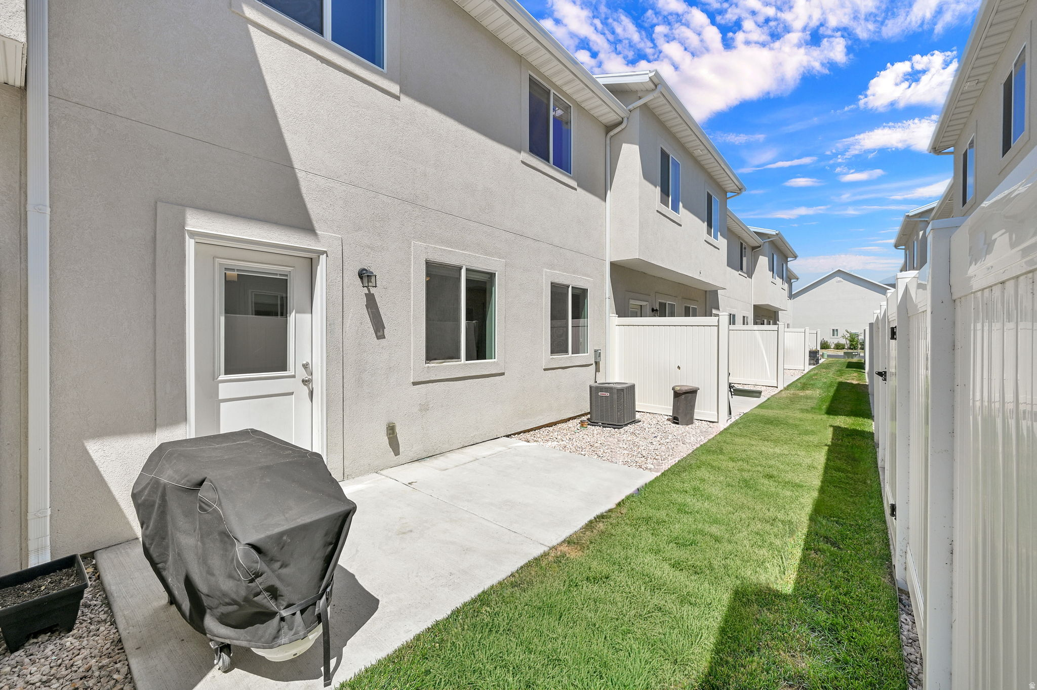 SYCAMORE PLACE - Residential
