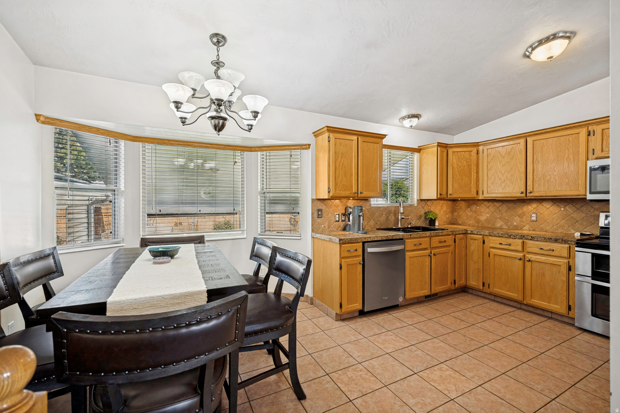 OQUIRRH SHADOWS PH 1 - Residential