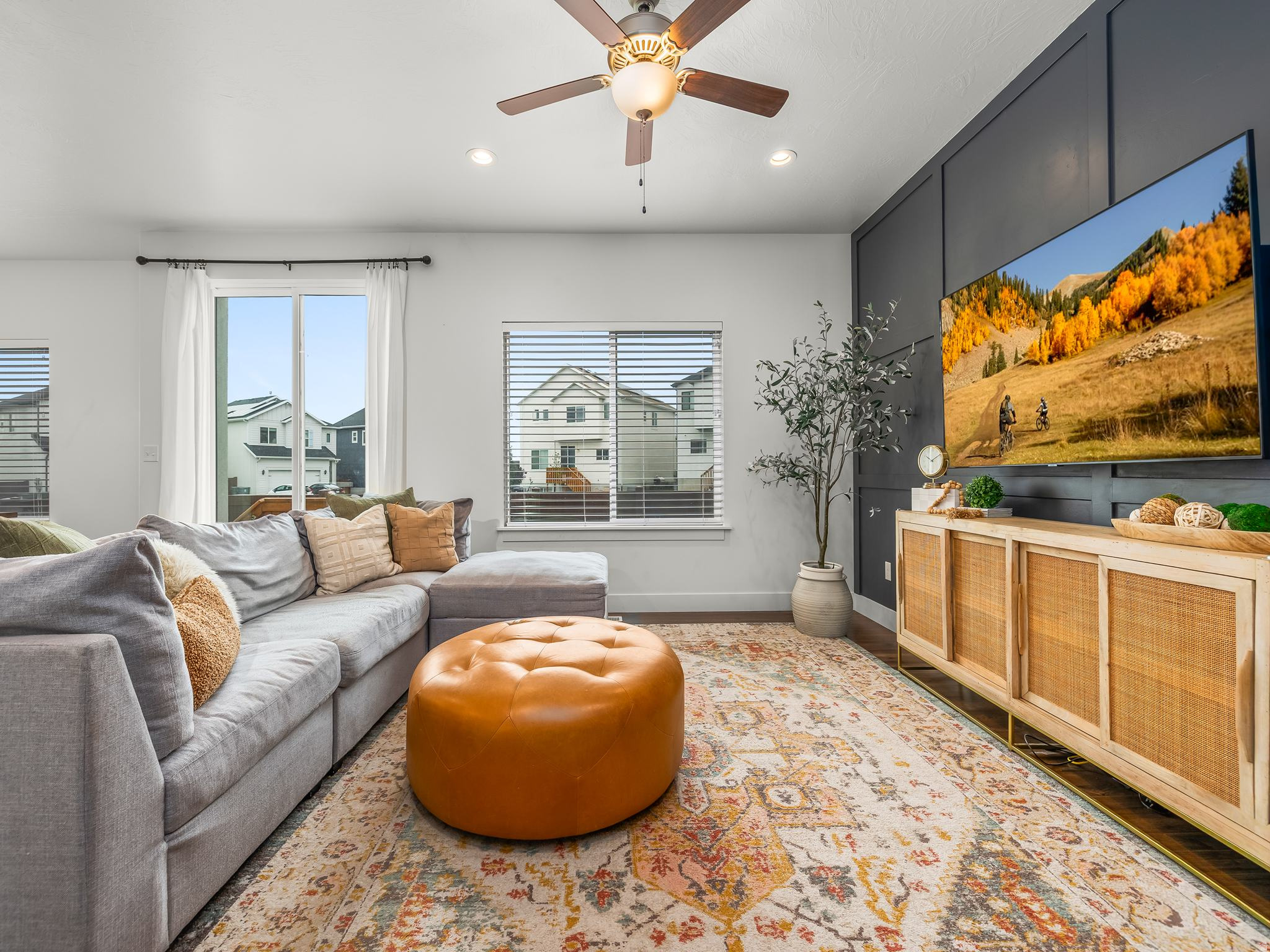 WINDSOR - Residential