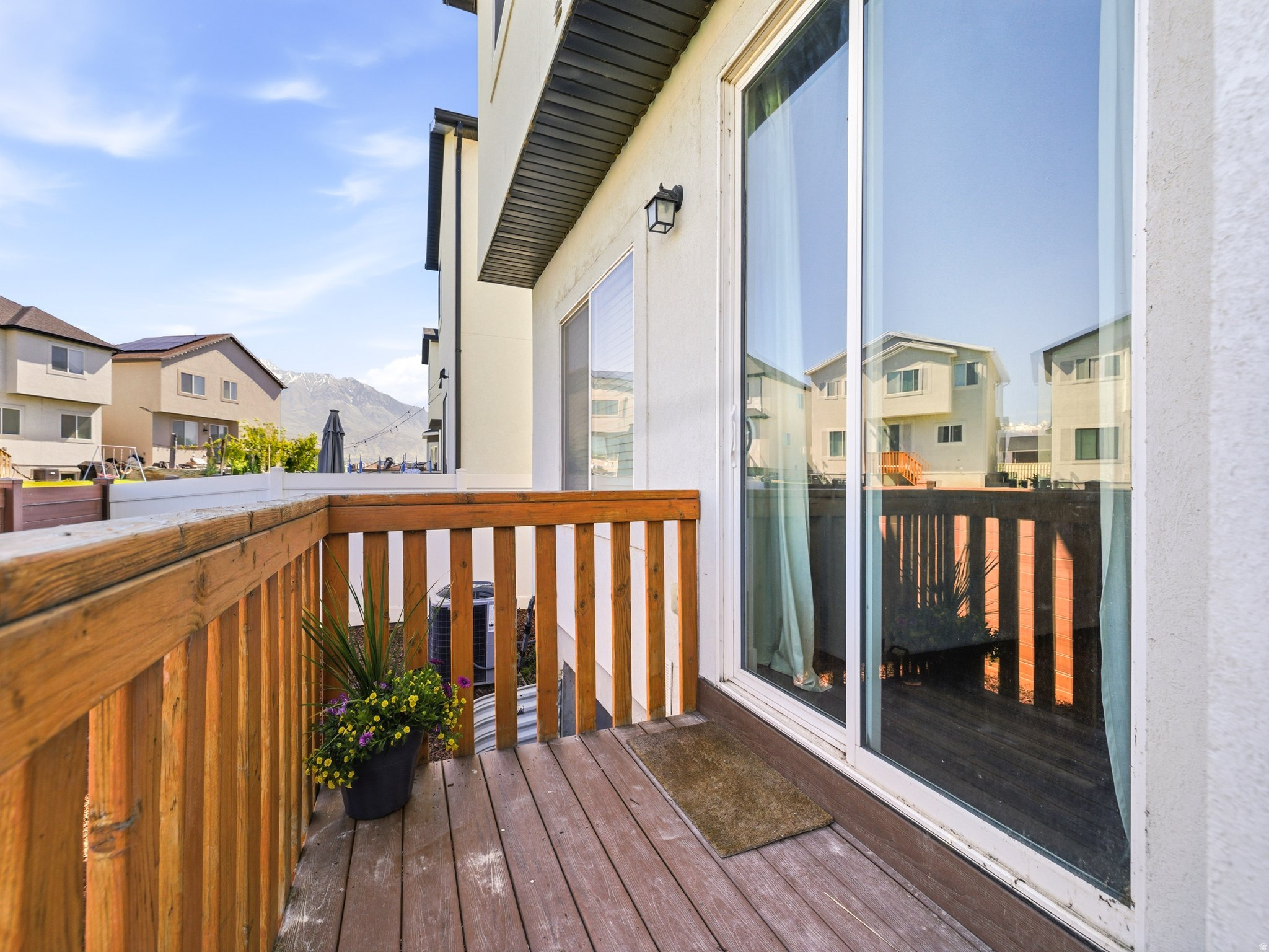 WINDSOR - Residential