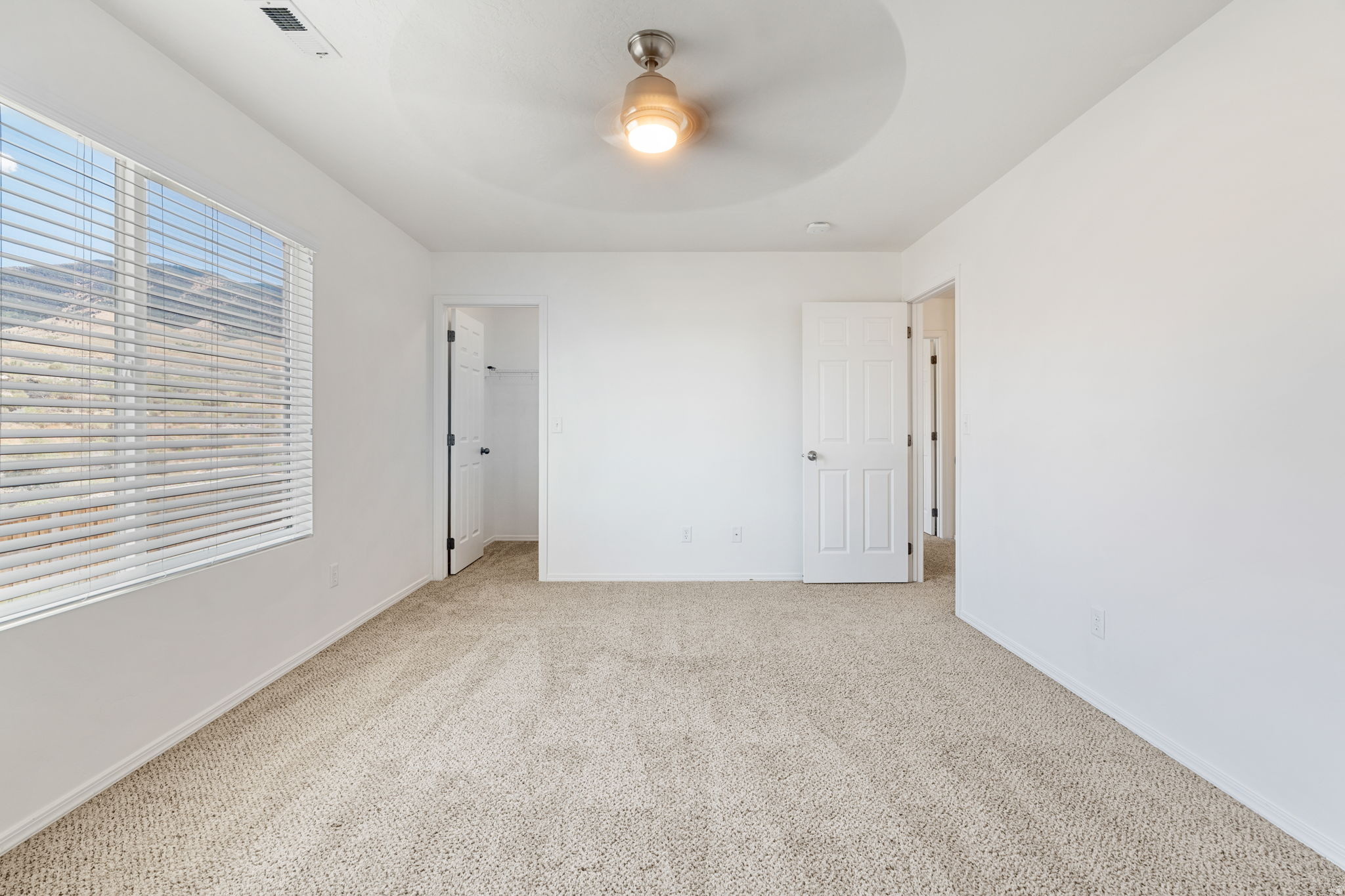 THE VILLAGES OF HAWKS LANDING - Residential