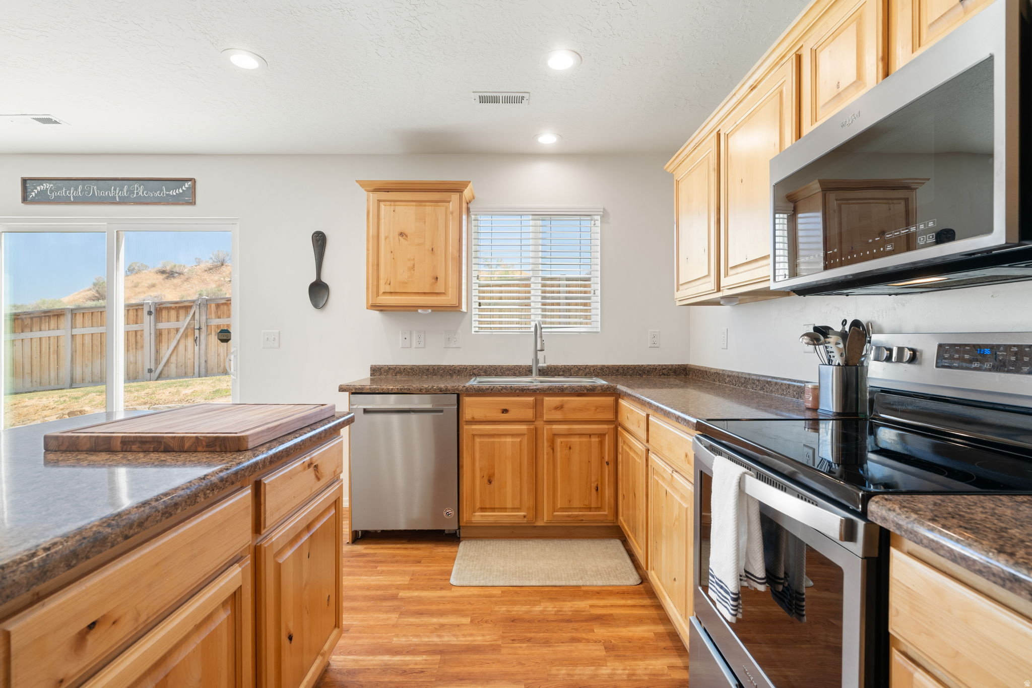 THE VILLAGES OF HAWKS LANDING - Residential