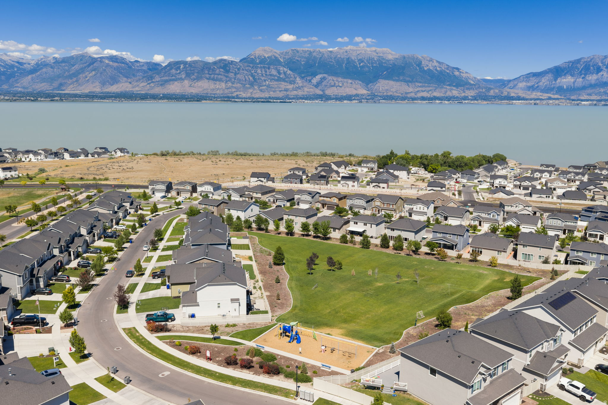 THE VILLAGES OF HAWKS LANDING - Residential
