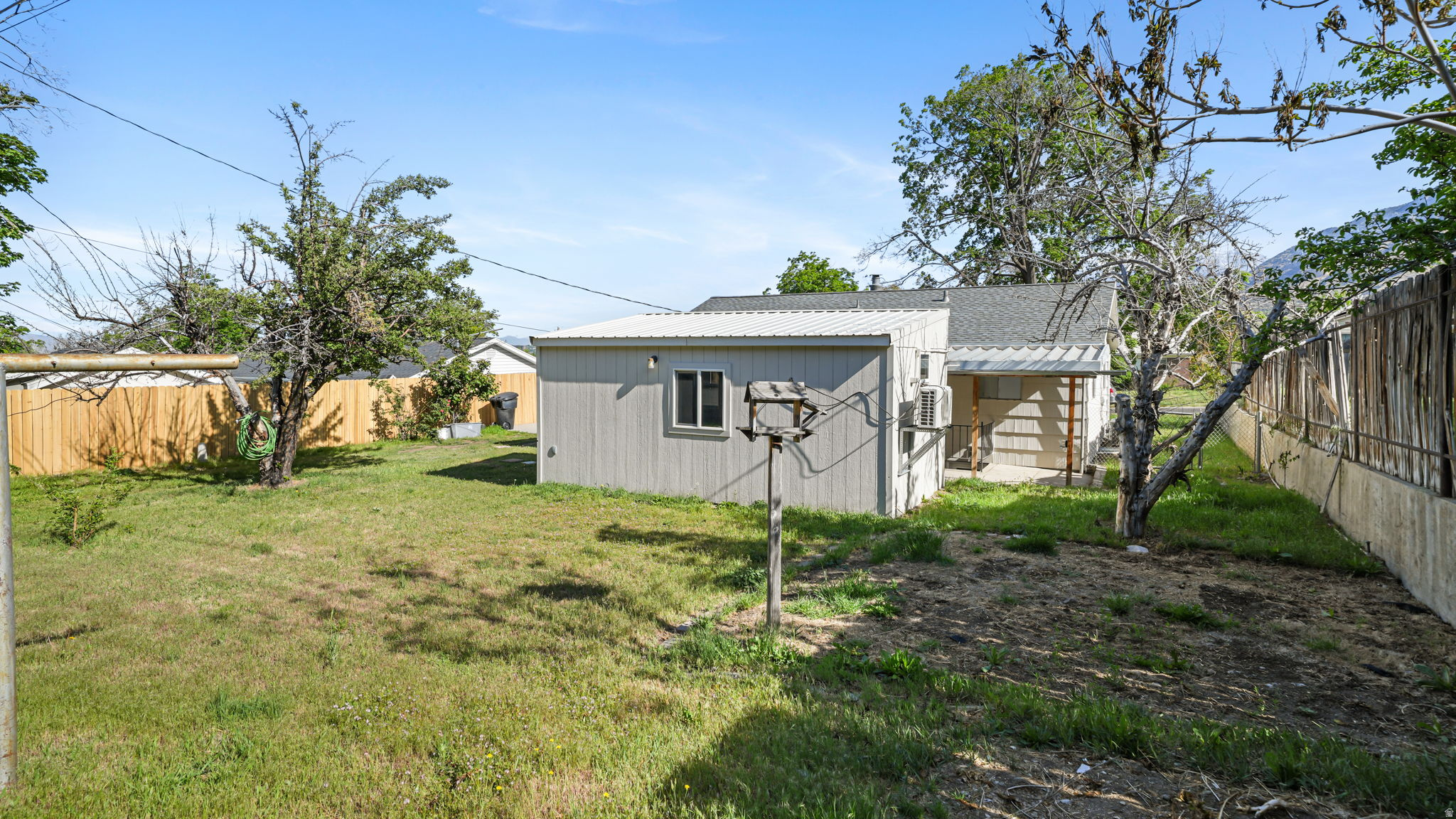 HIGHLAND TERRACE - Residential