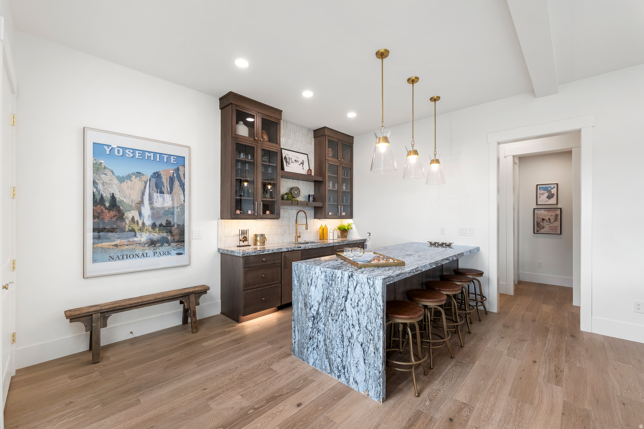 AMANTI LAGO - Residential