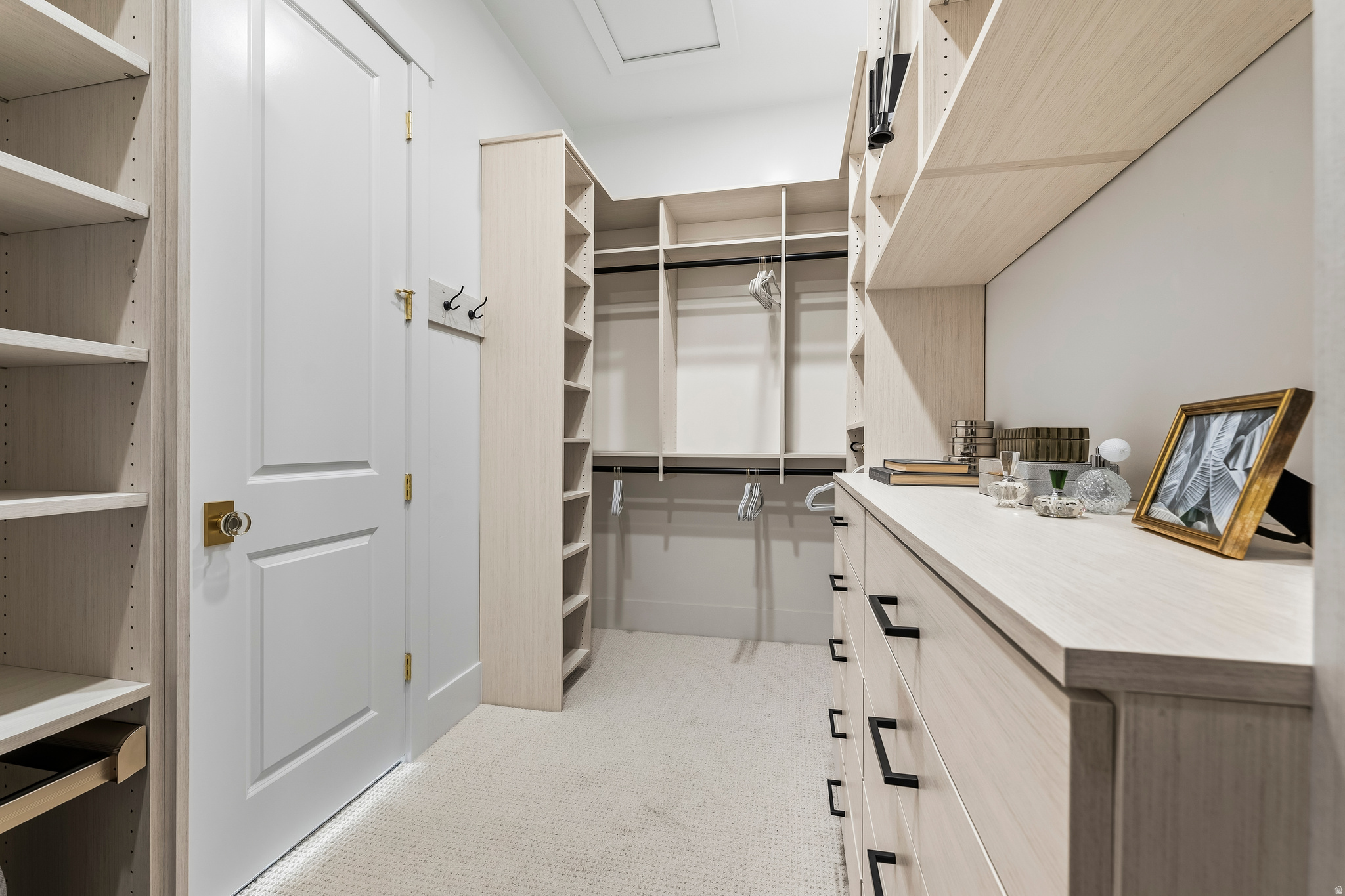 AMANTI LAGO - Residential