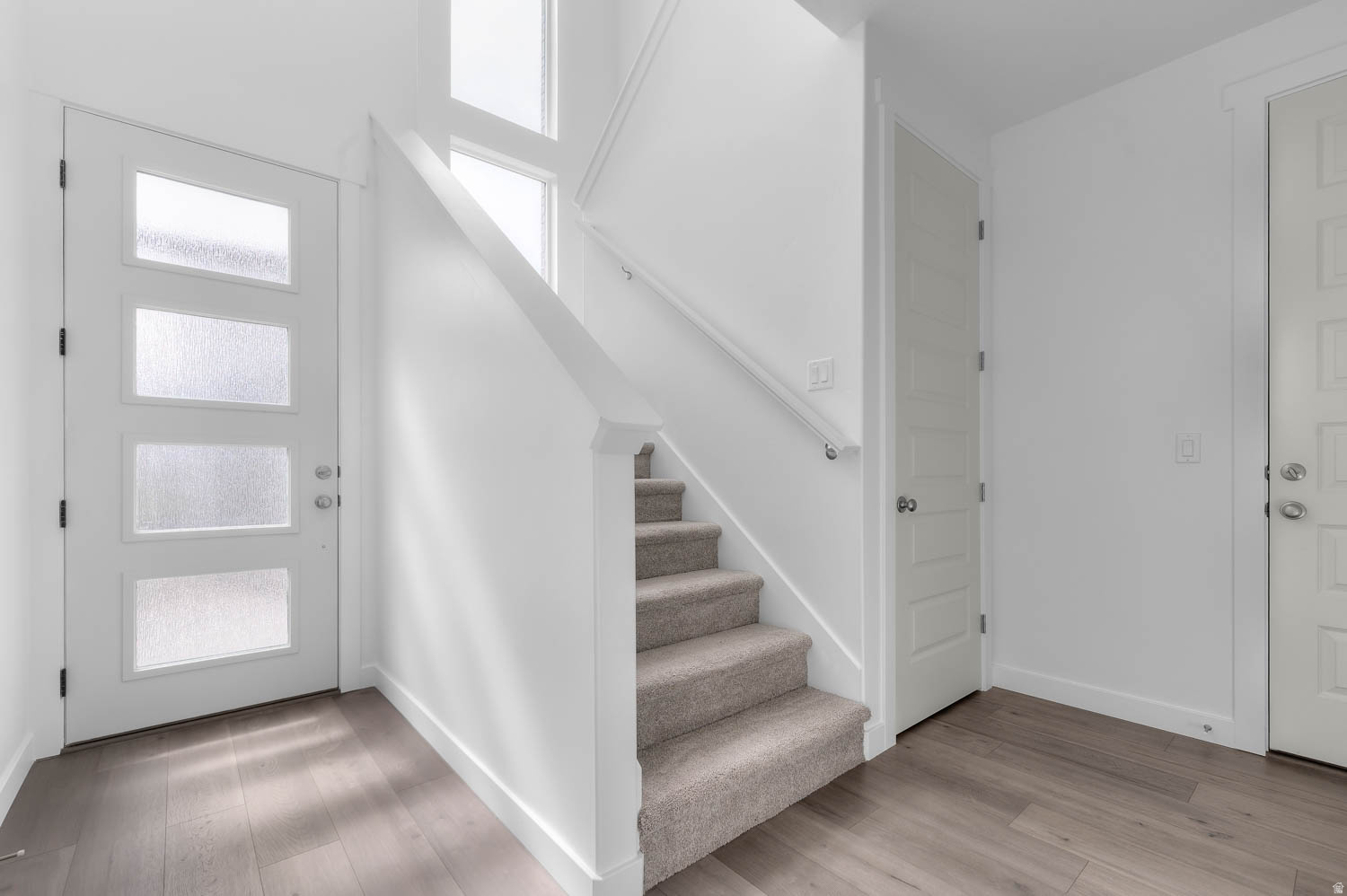 BROADVIEW SHORES COTTAGES 811 - Residential