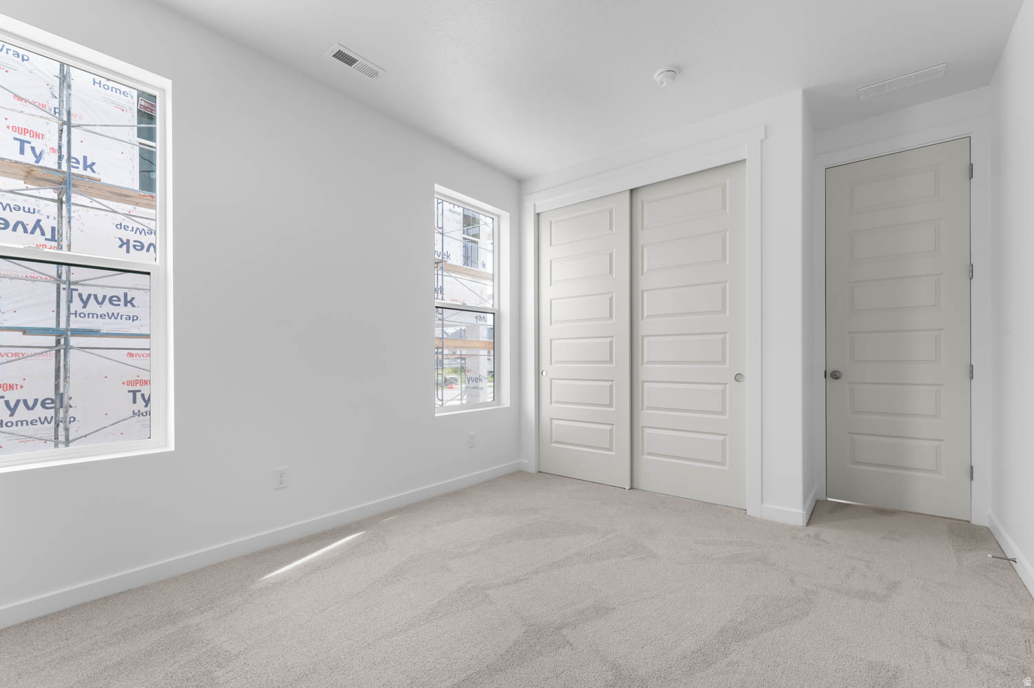 BROADVIEW SHORES COTTAGES 811 - Residential
