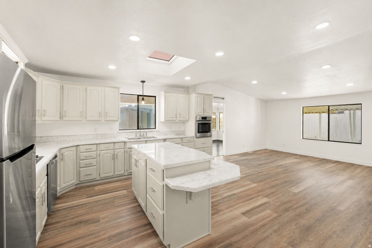 CAMBRIDGE PARK - Residential
