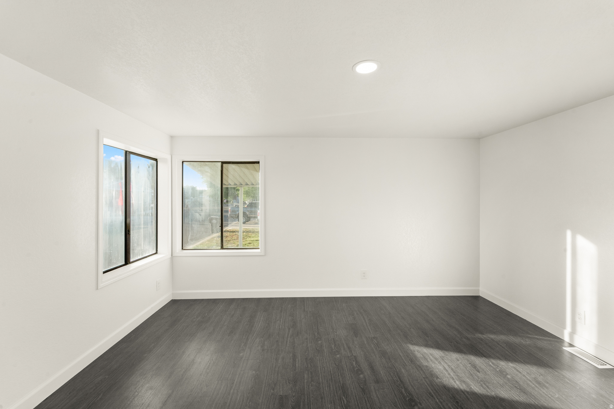 CAMBRIDGE PARK - Residential