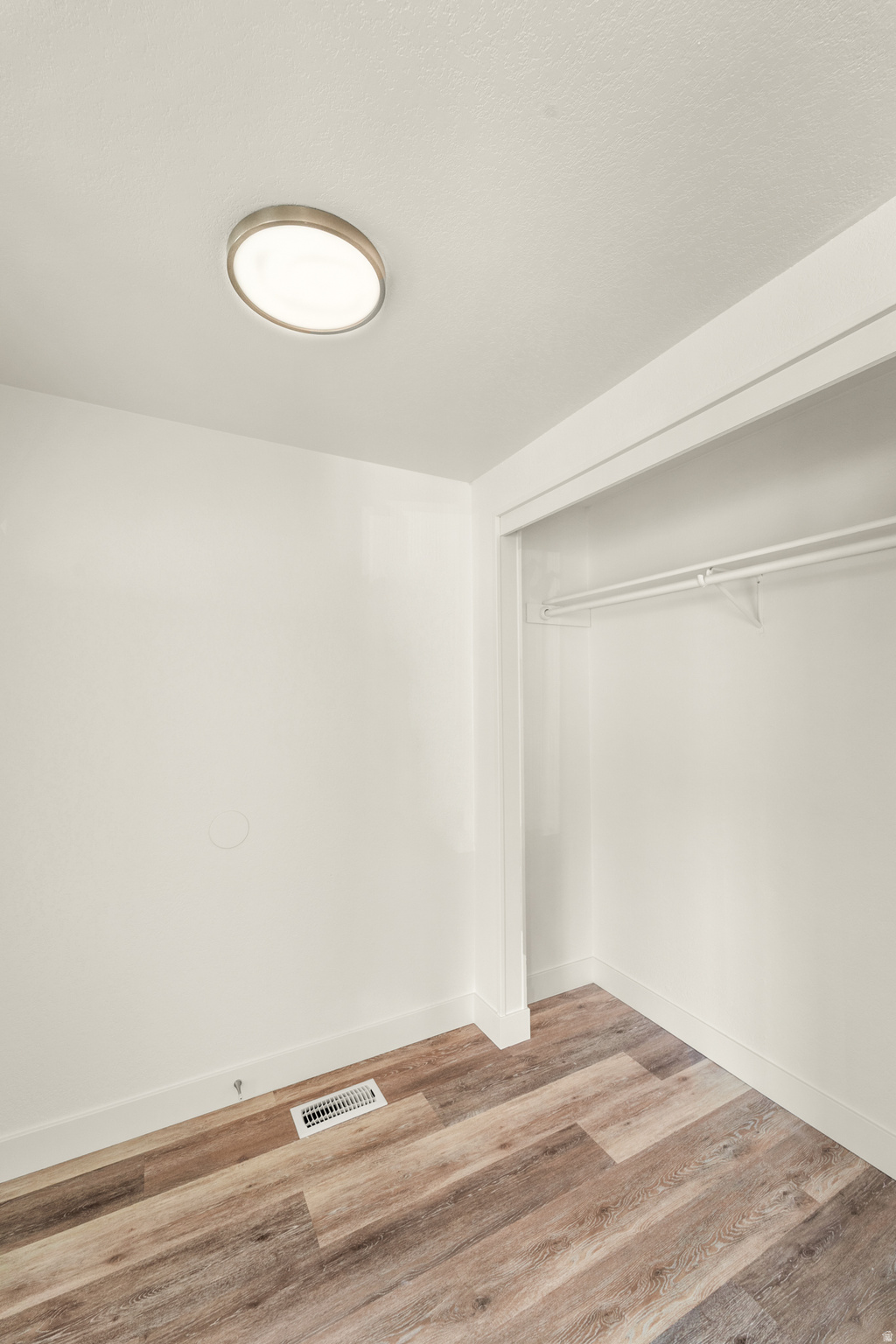 CAMBRIDGE PARK - Residential