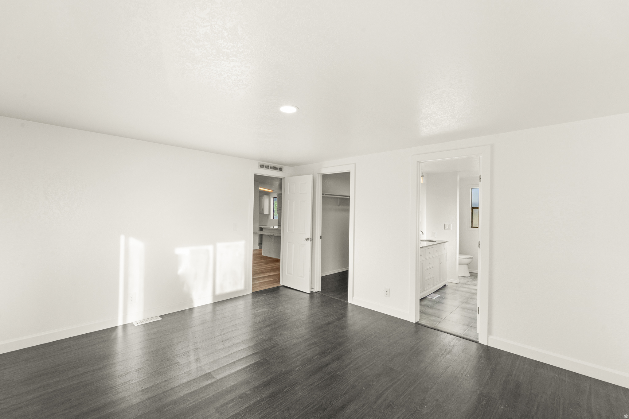 CAMBRIDGE PARK - Residential