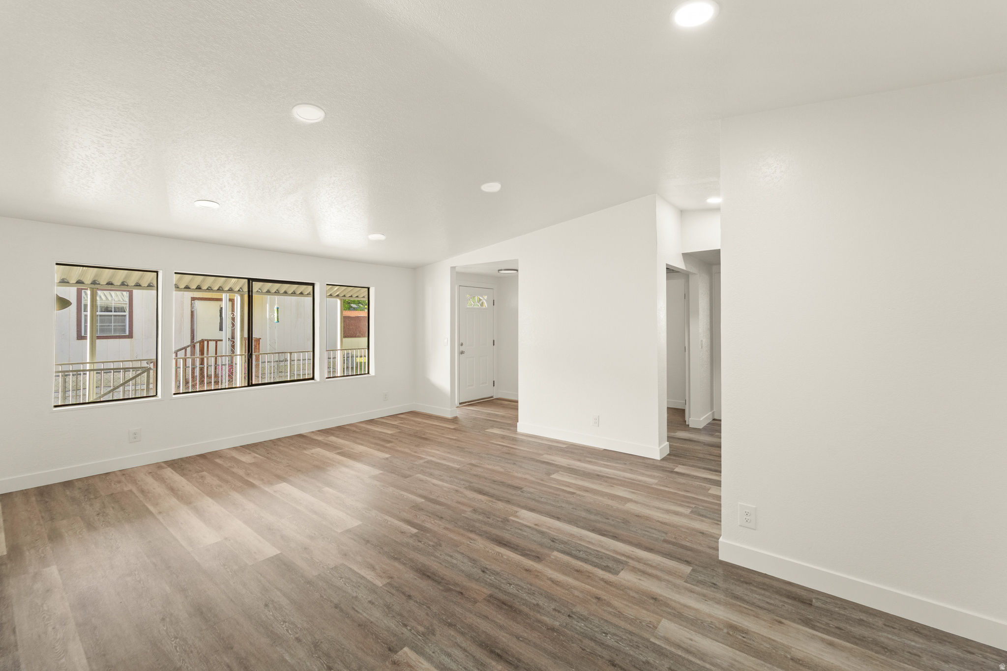 CAMBRIDGE PARK - Residential