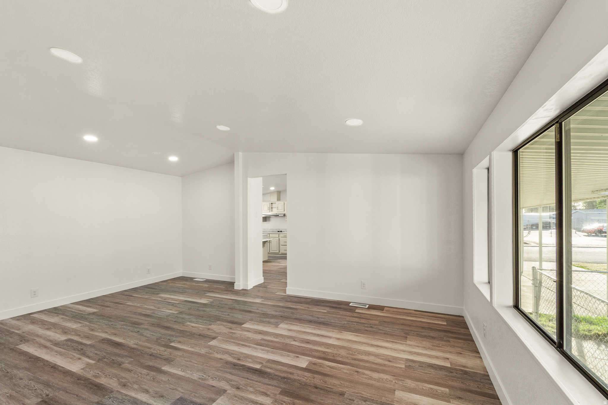 CAMBRIDGE PARK - Residential