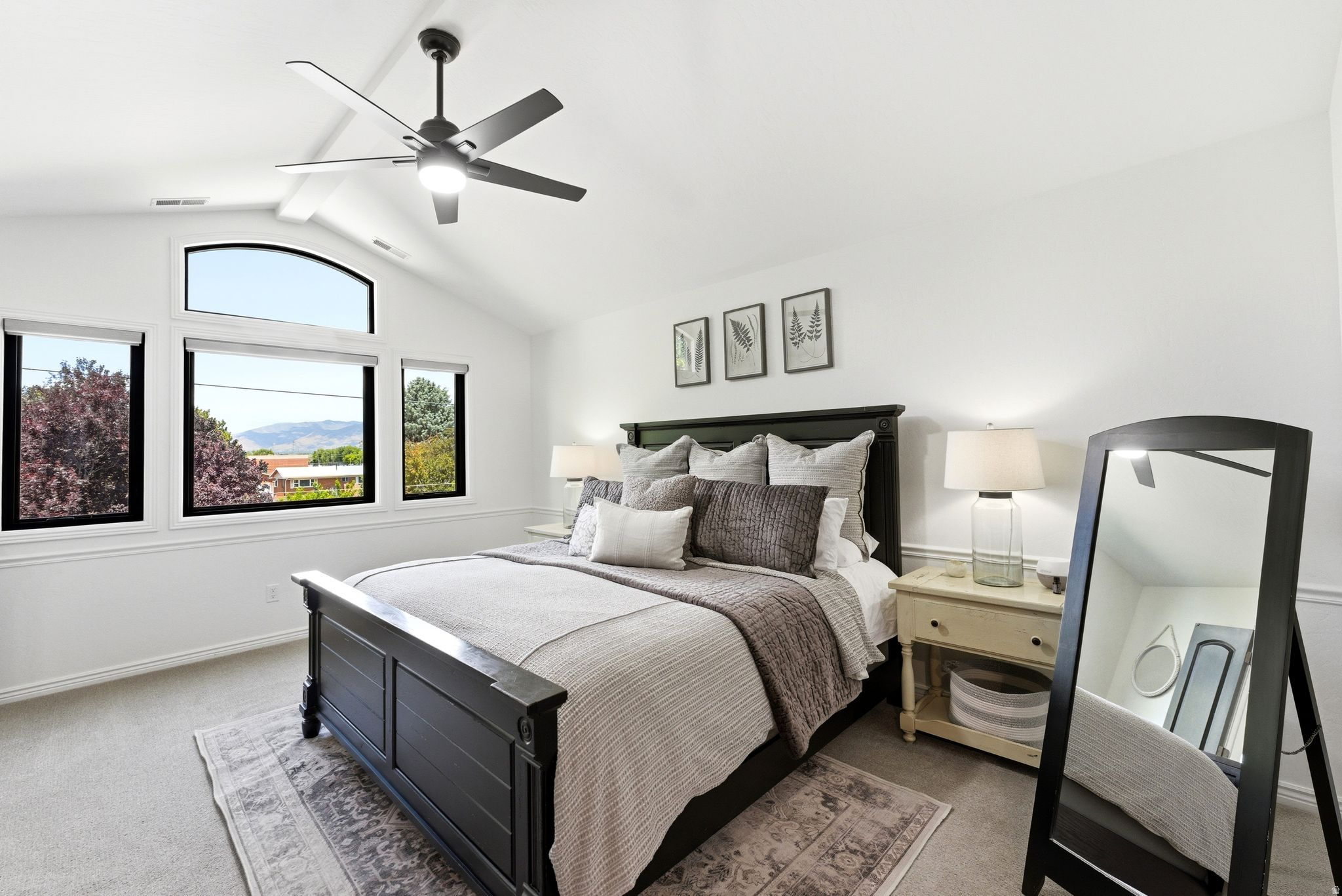WOODSTOCK MEADOWS - Residential