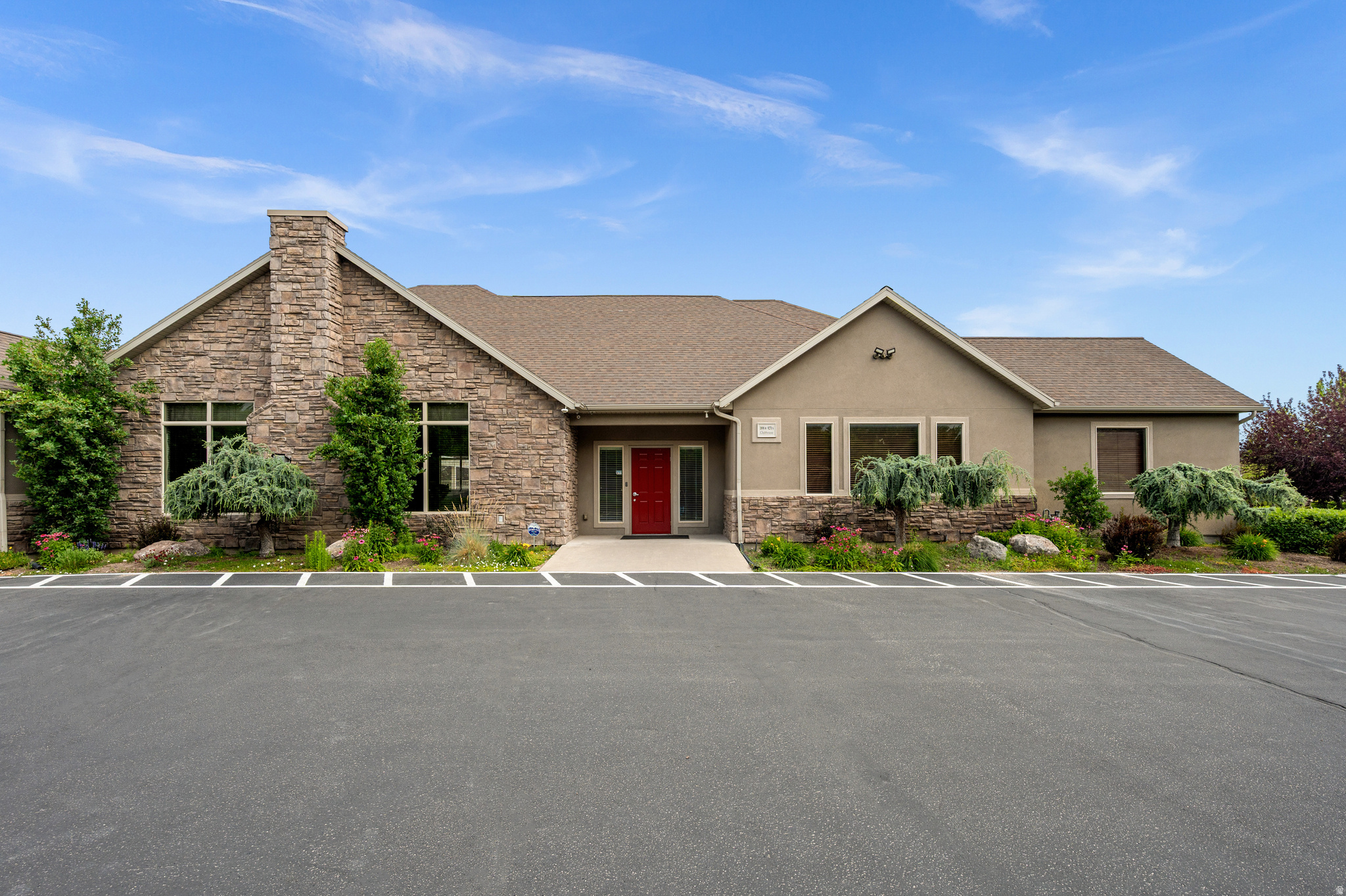 BRIDLEWOOD VILLAS - Residential